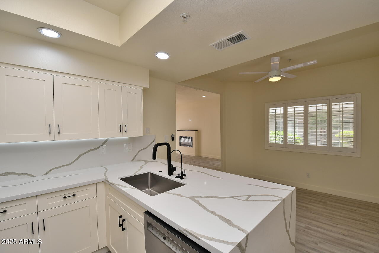 7710 E Gainey Ranch Road 140