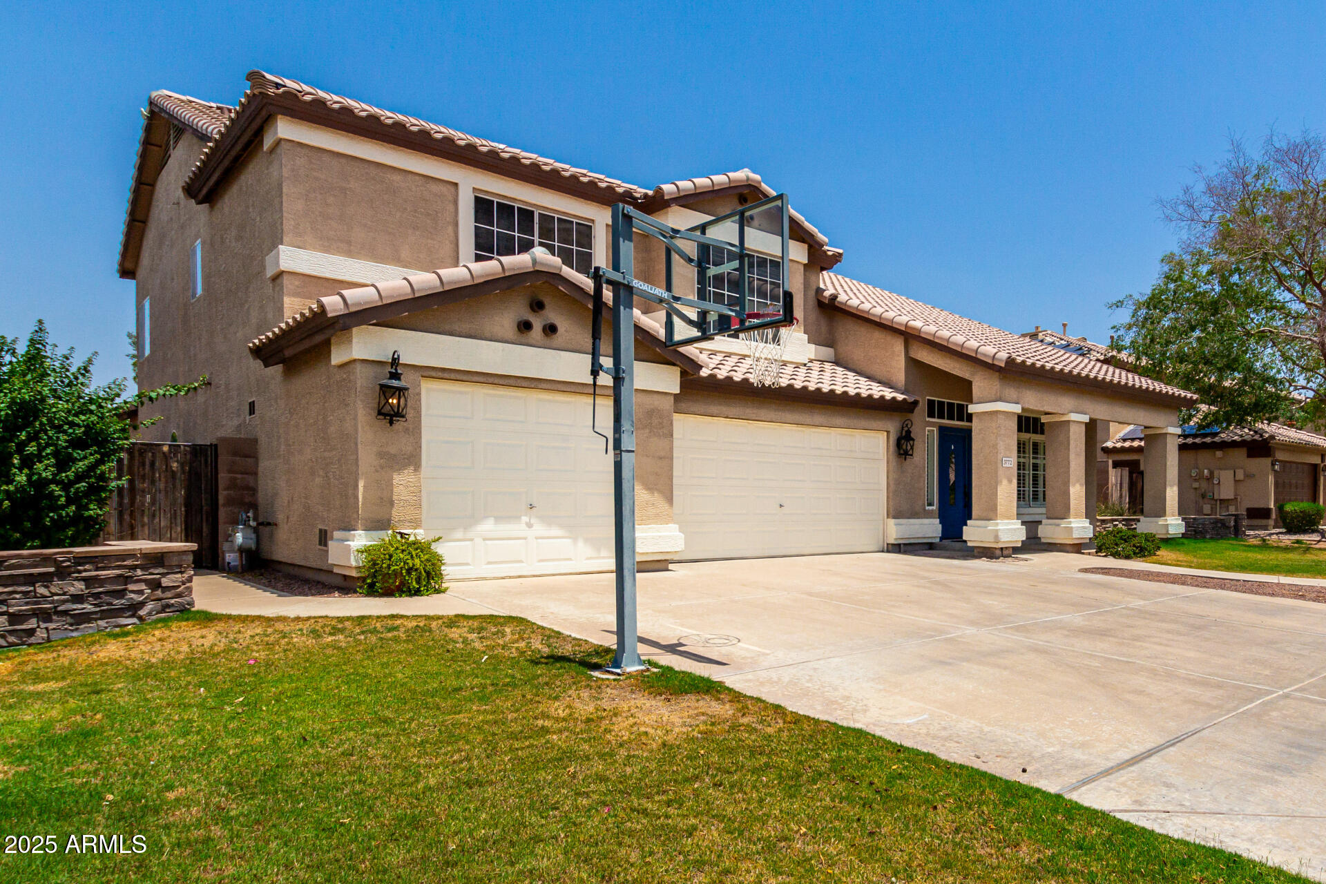 Homes 2 3772 E LEAH Lane