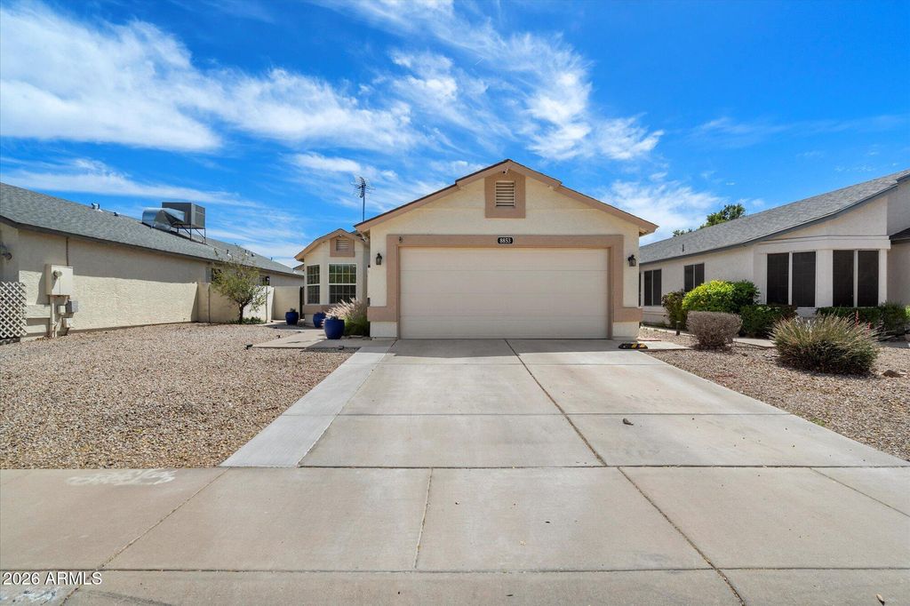 Photo of 8853 W John Cabot Road, Peoria, AZ 85382 (MLS # 7018631)