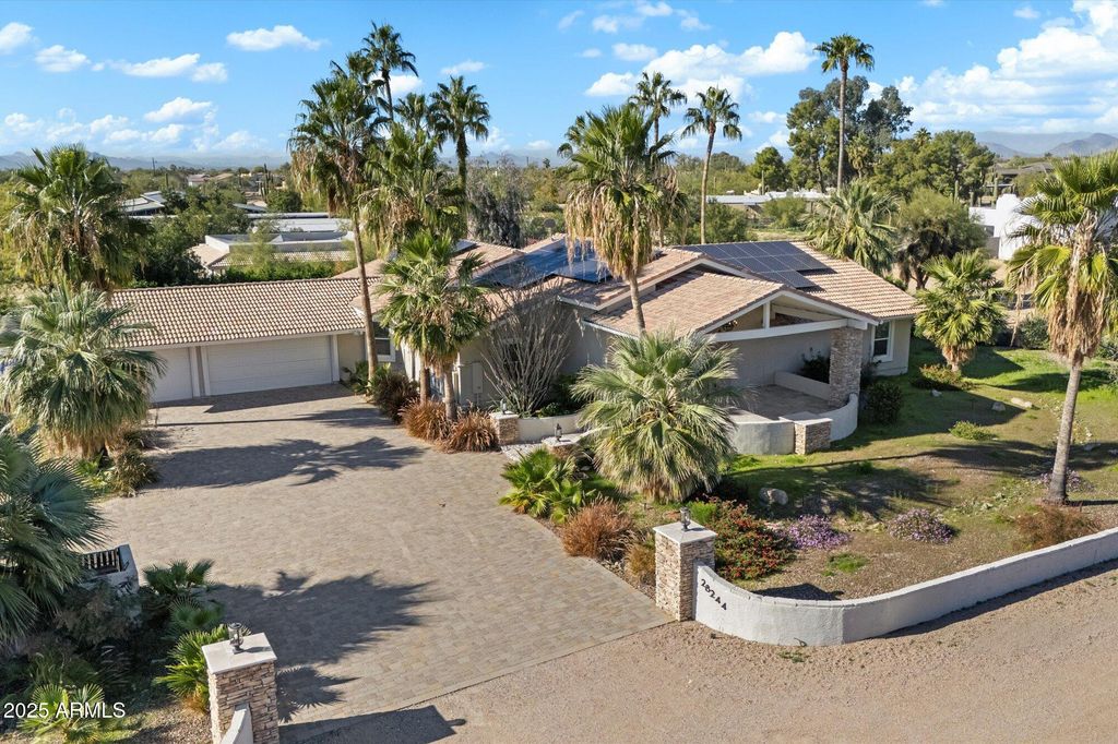 Photo of 28244 N 67th Street, Cave Creek, AZ 85331 (MLS # 6949828)