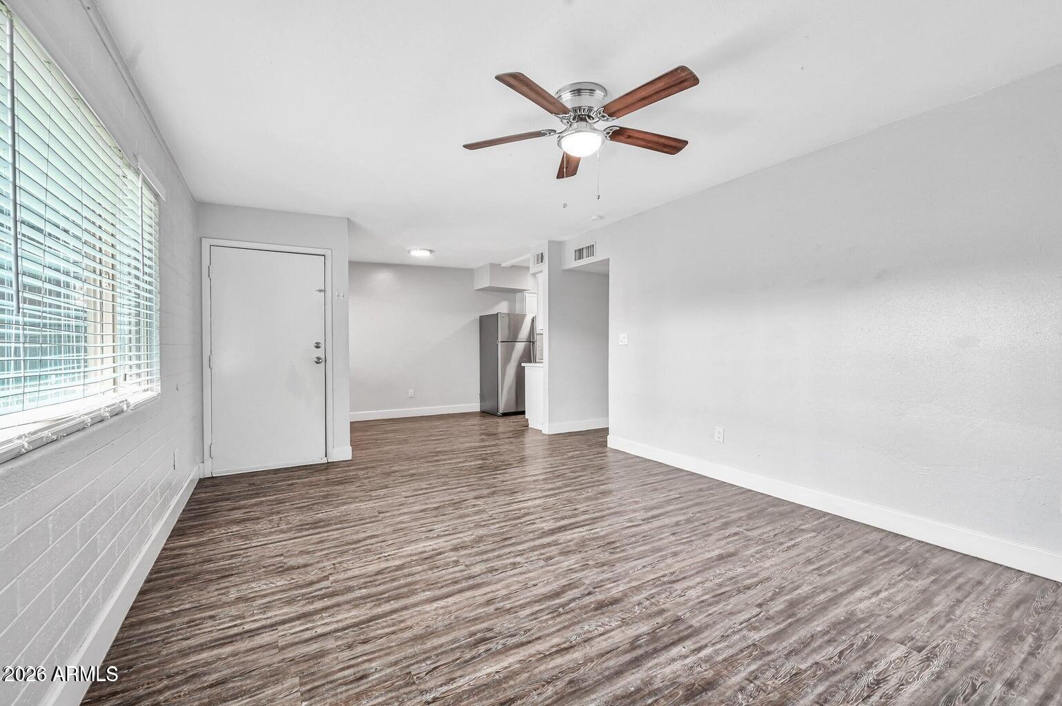 1518 W Colter Street Apt 5