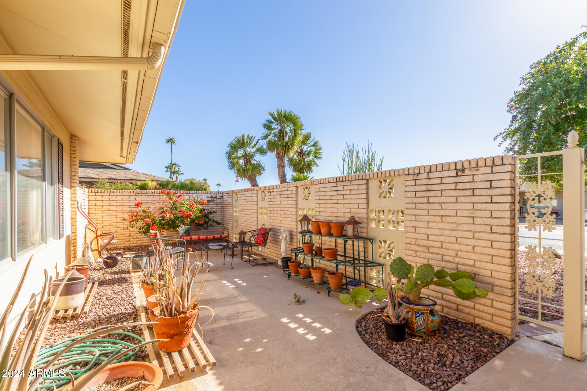 10614 W RIDGEVIEW Road