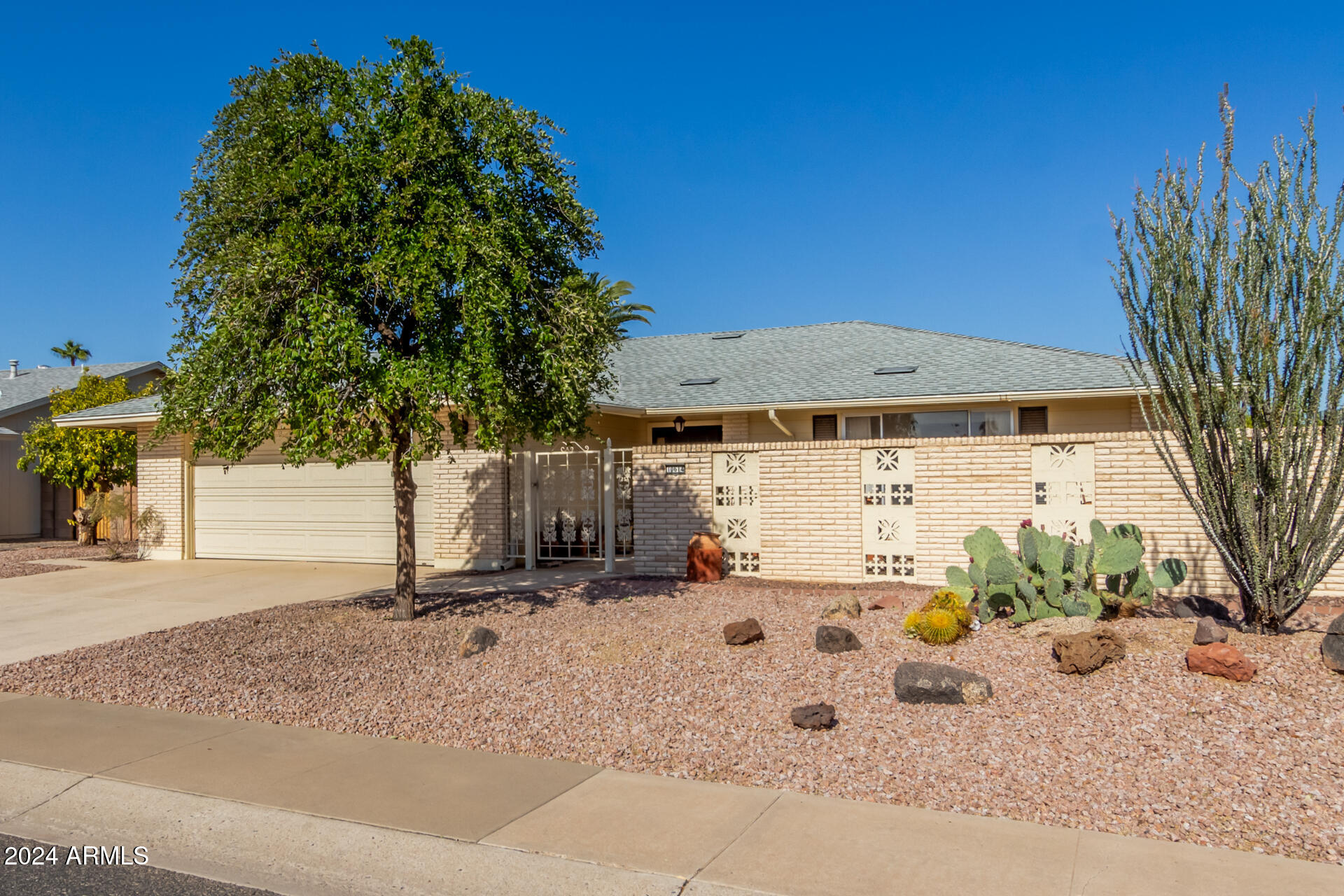 10614 W RIDGEVIEW Road