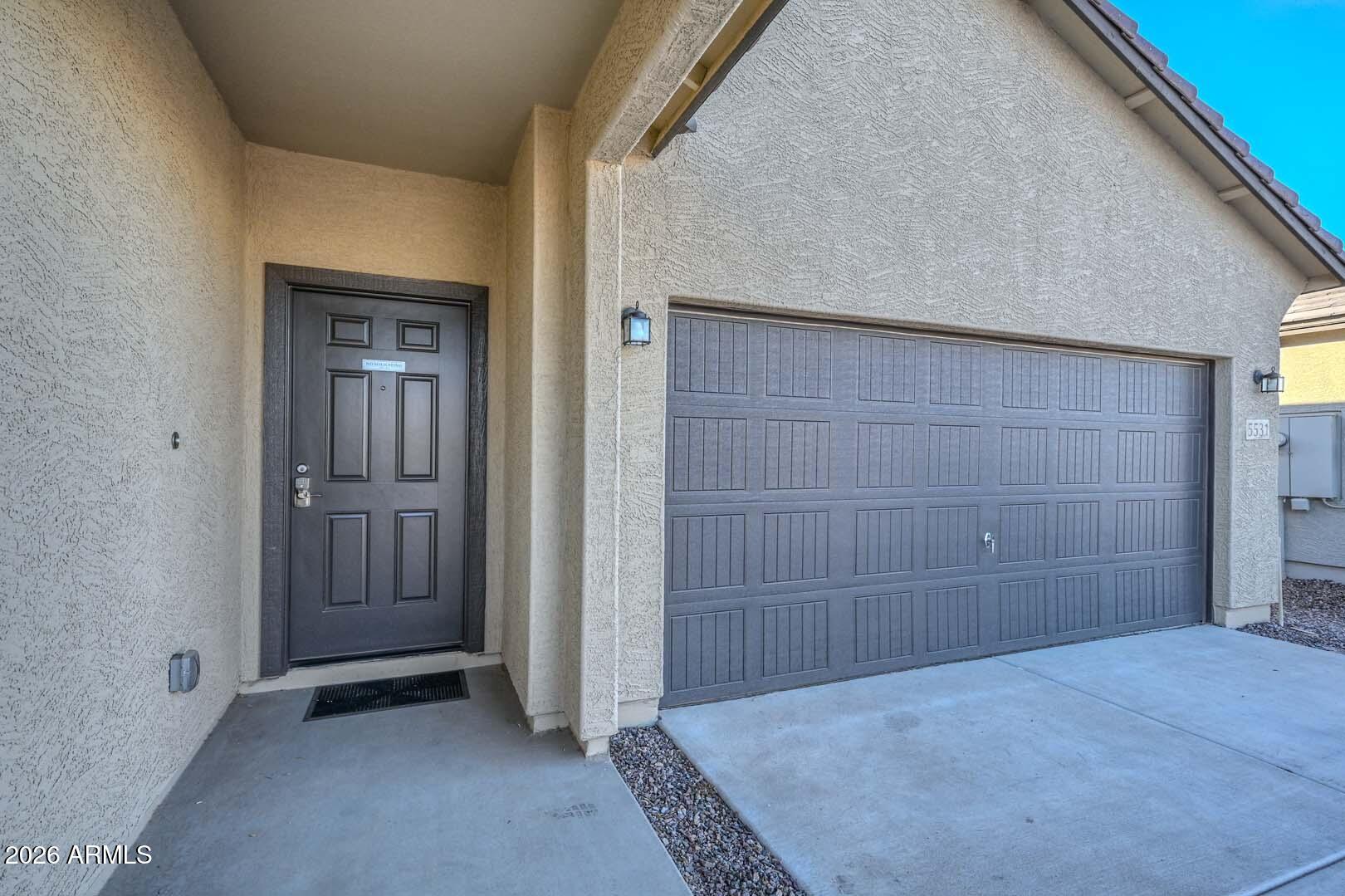 5531 W Willow Ridge Drive