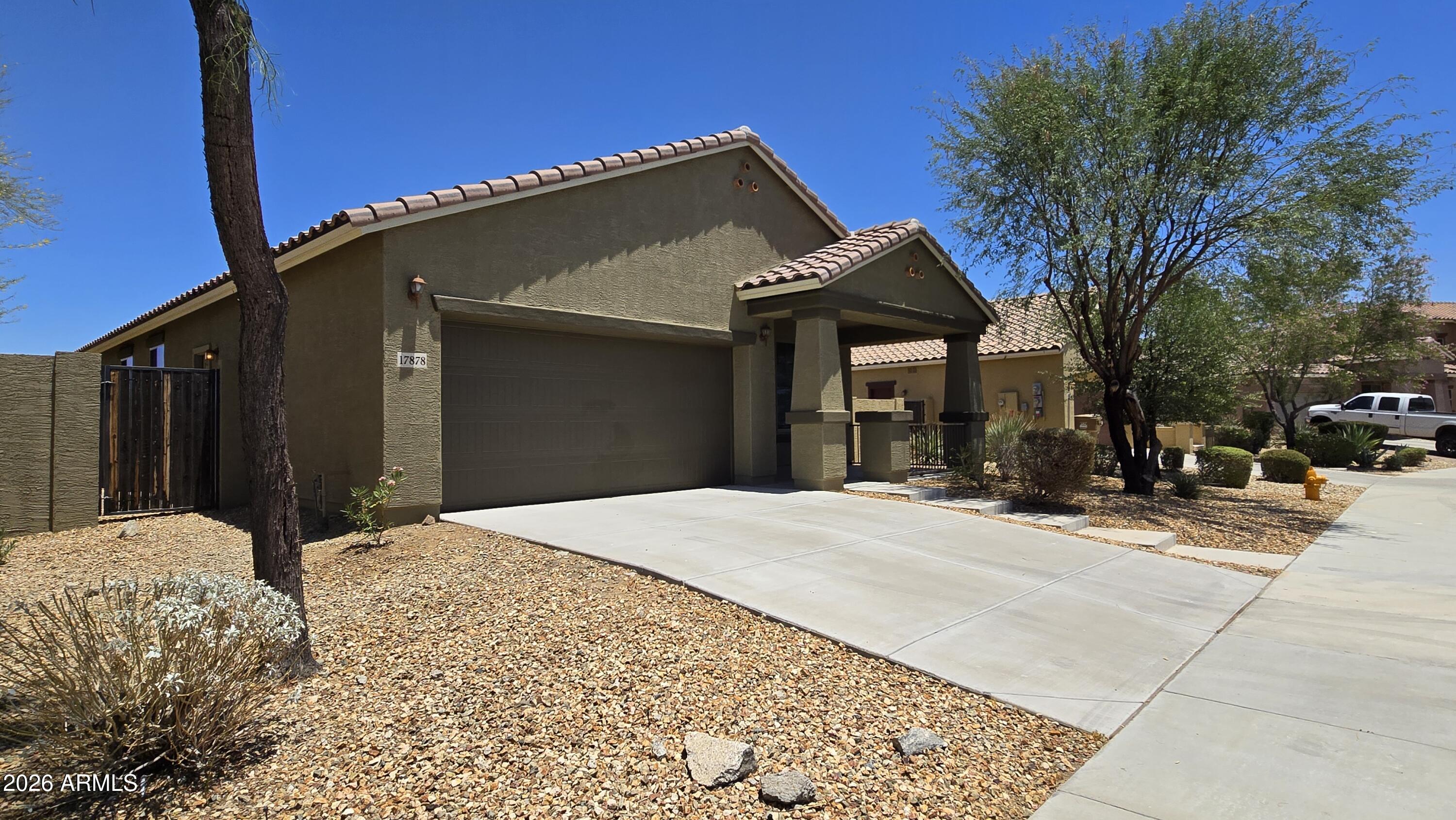 17878 W DESERT WIND Drive