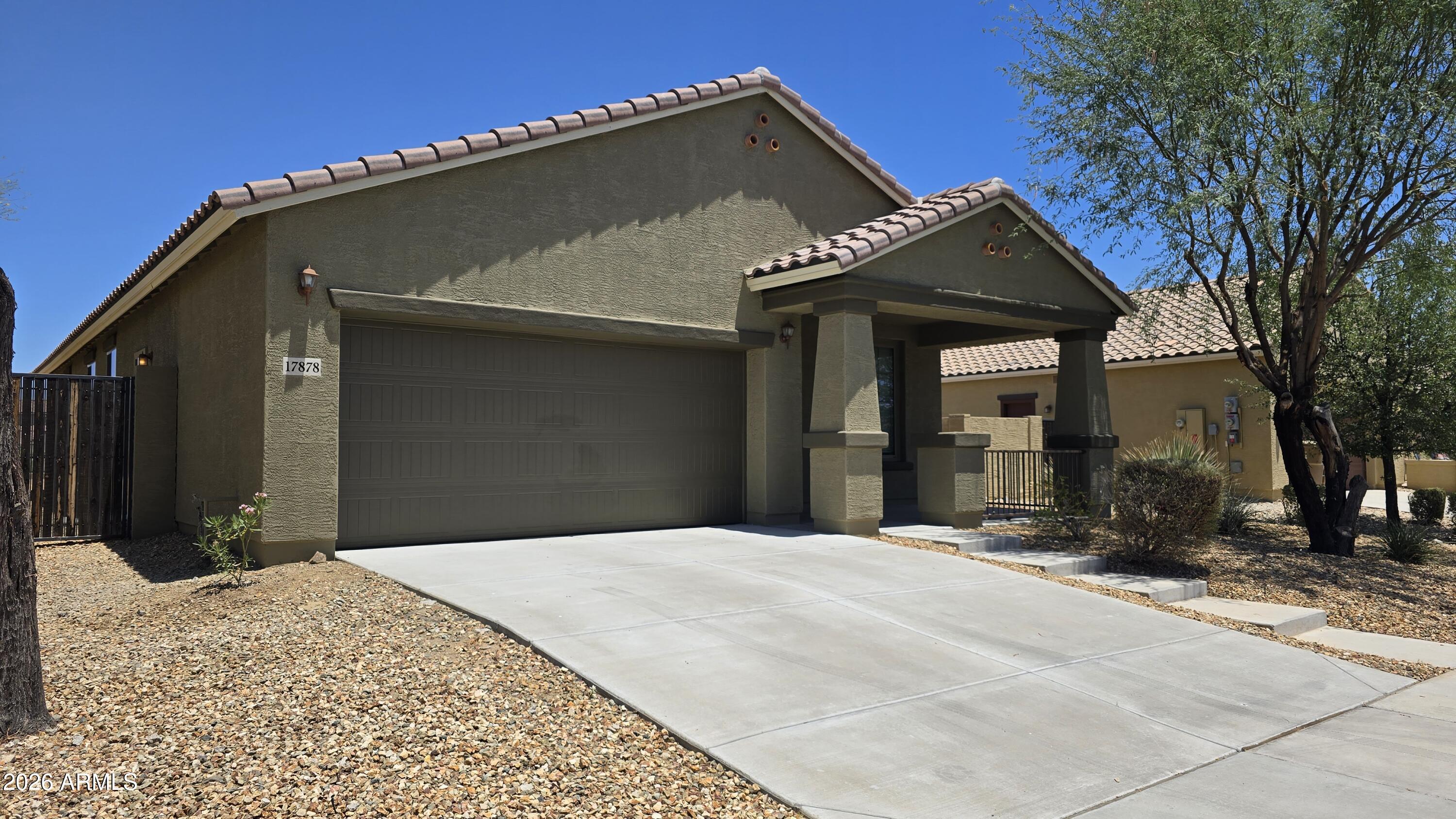 17878 W DESERT WIND Drive