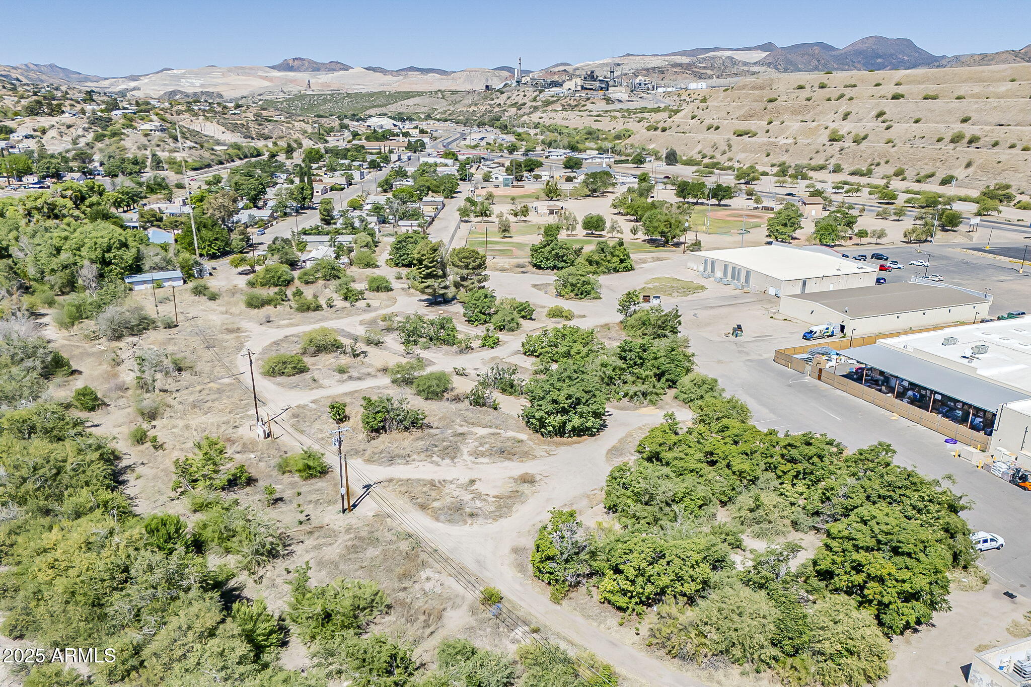 5621 S Maple Leaf Street 20604007Q