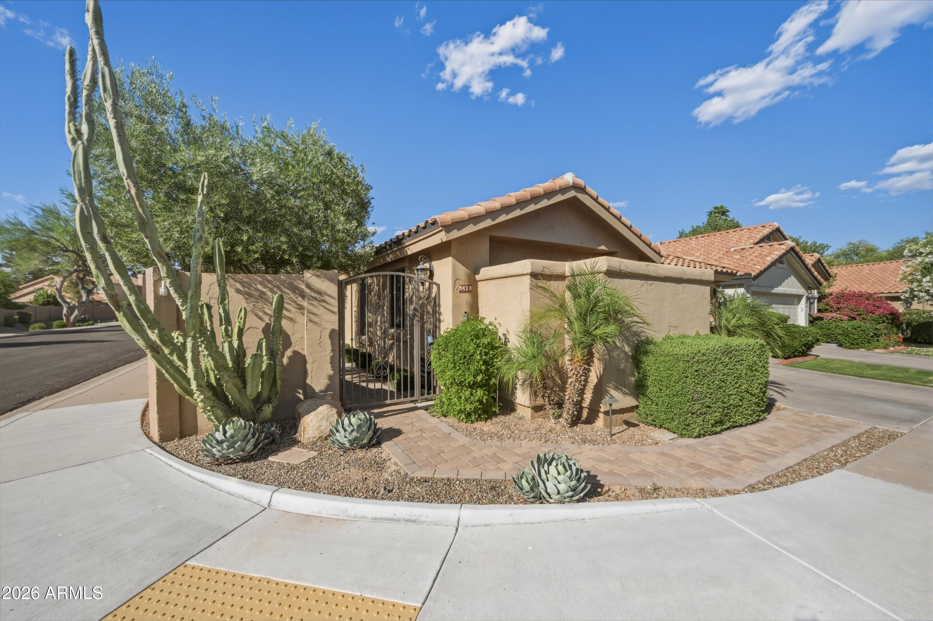 9438 E CAMINO DEL SANTO --