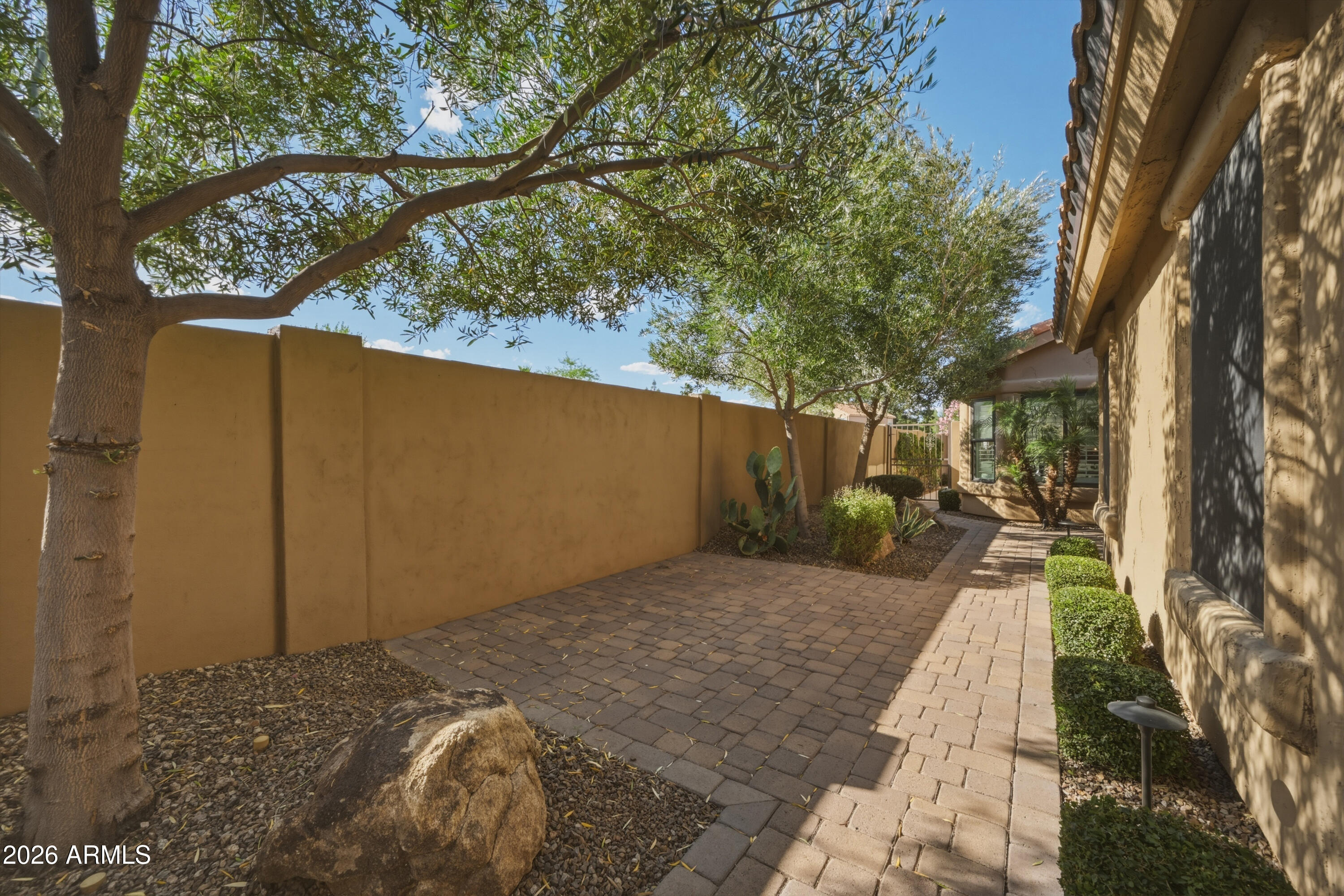 9438 E CAMINO DEL SANTO --