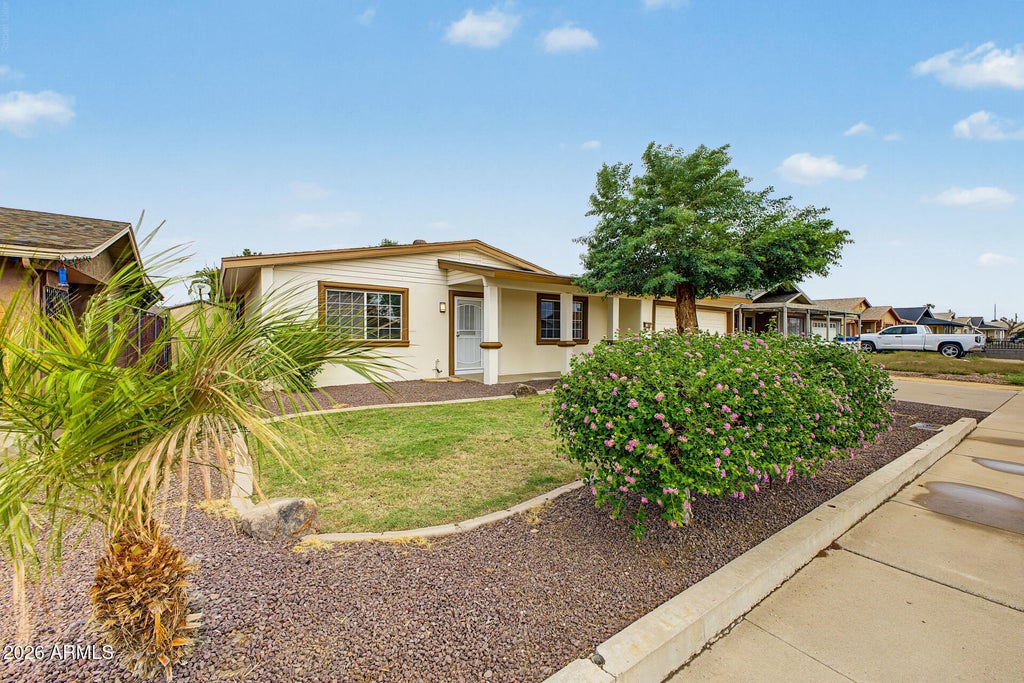 Photo of 5214 W Lewis Avenue, Phoenix, AZ 85035 (MLS # 7093563)