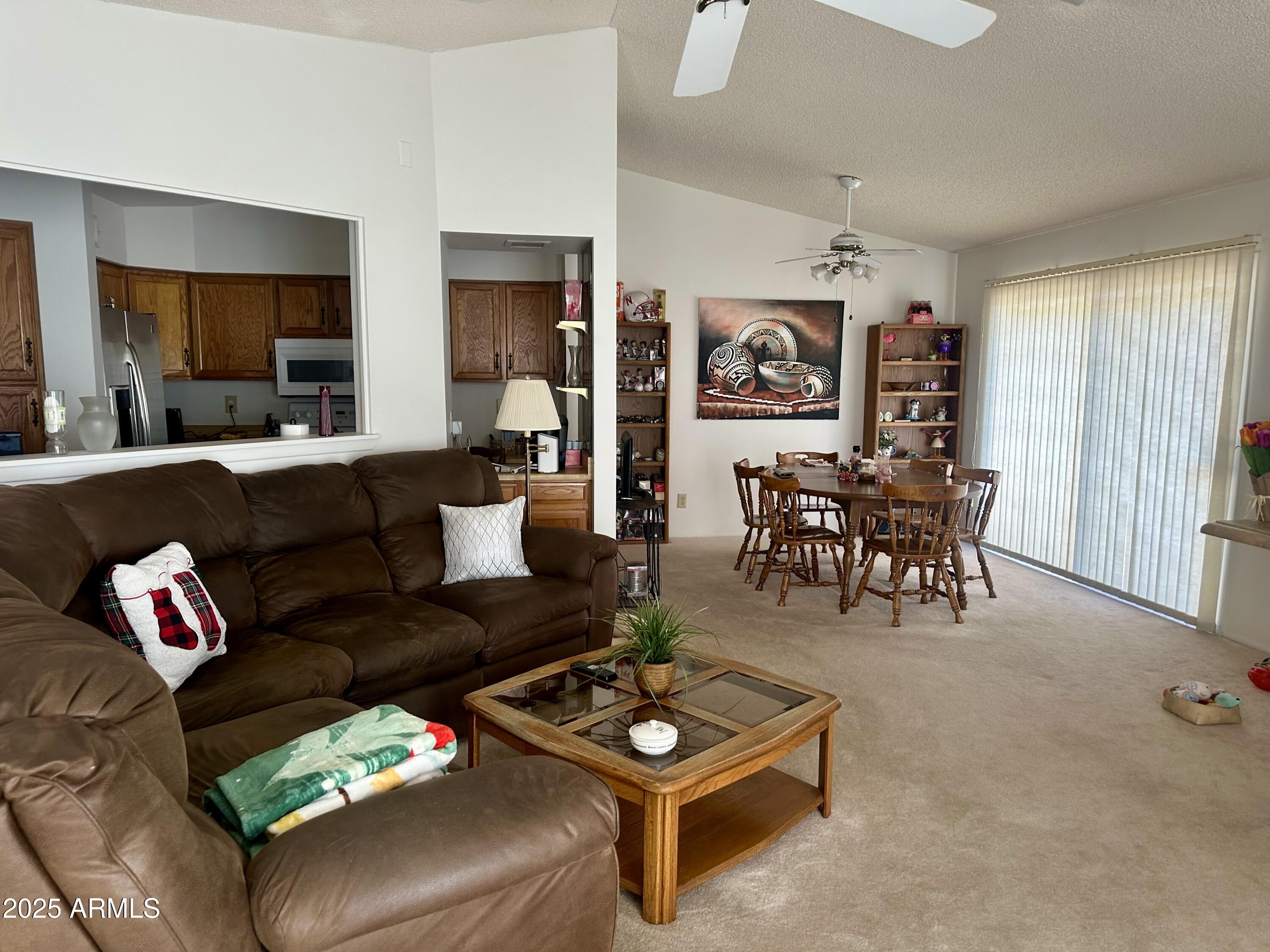 4212 E SANDIA Street