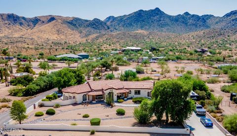 A home in Cave Creek