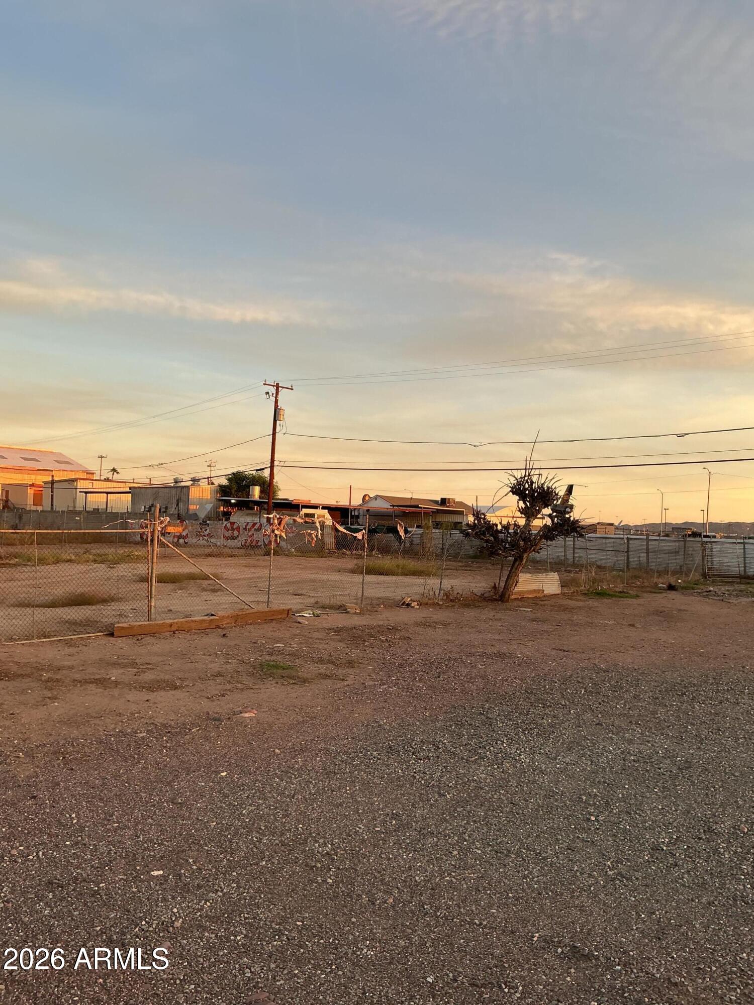 2507 E JACKSON Street 17