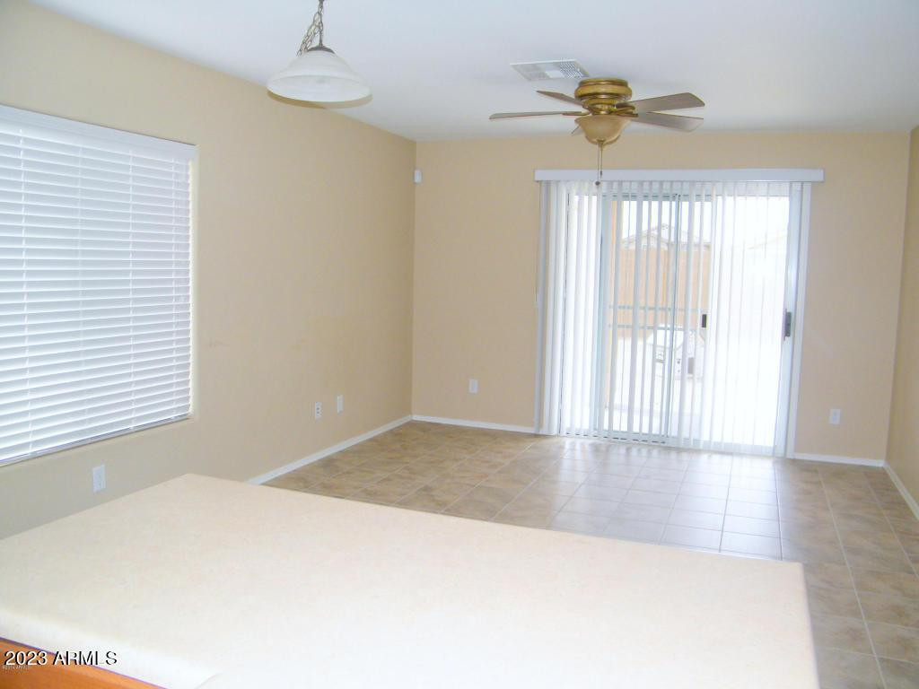 22265 W Twilight Trail