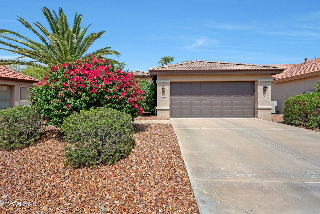 Photo of 14750 W Avalon Drive, Goodyear, AZ 85395 (MLS # 6917435)
