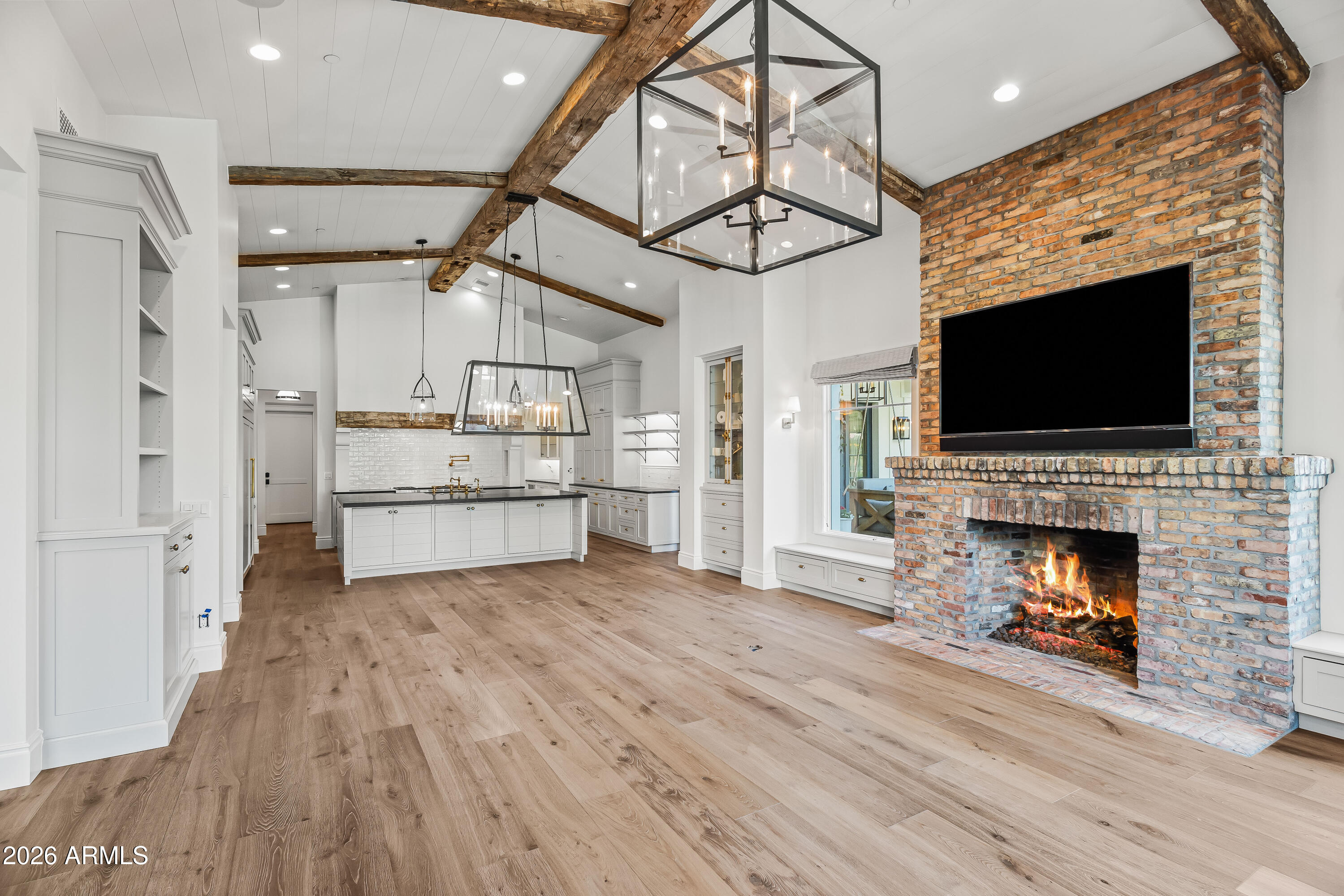 4716 N DROMEDARY Road