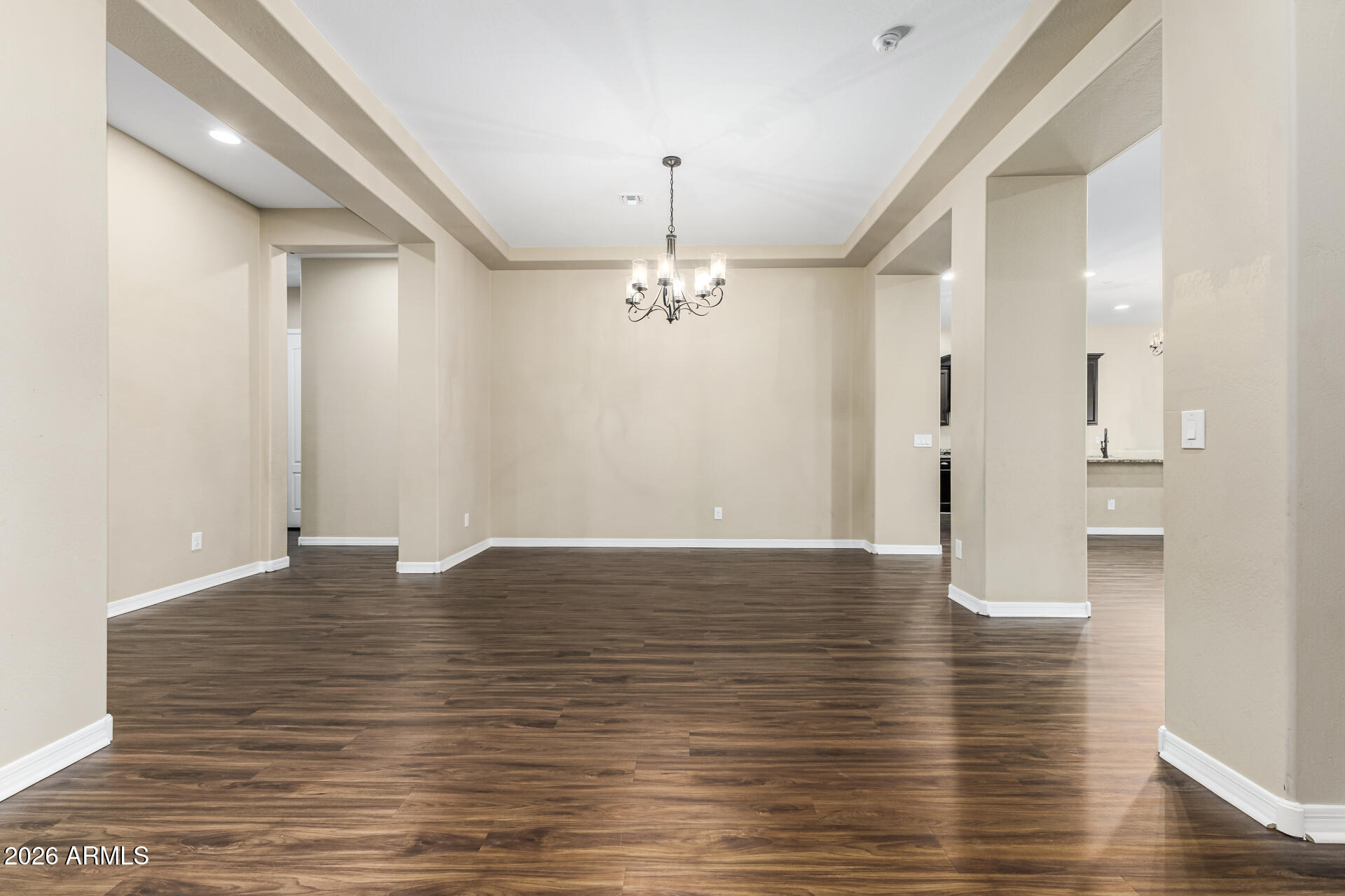 18136 W DEVONSHIRE Avenue