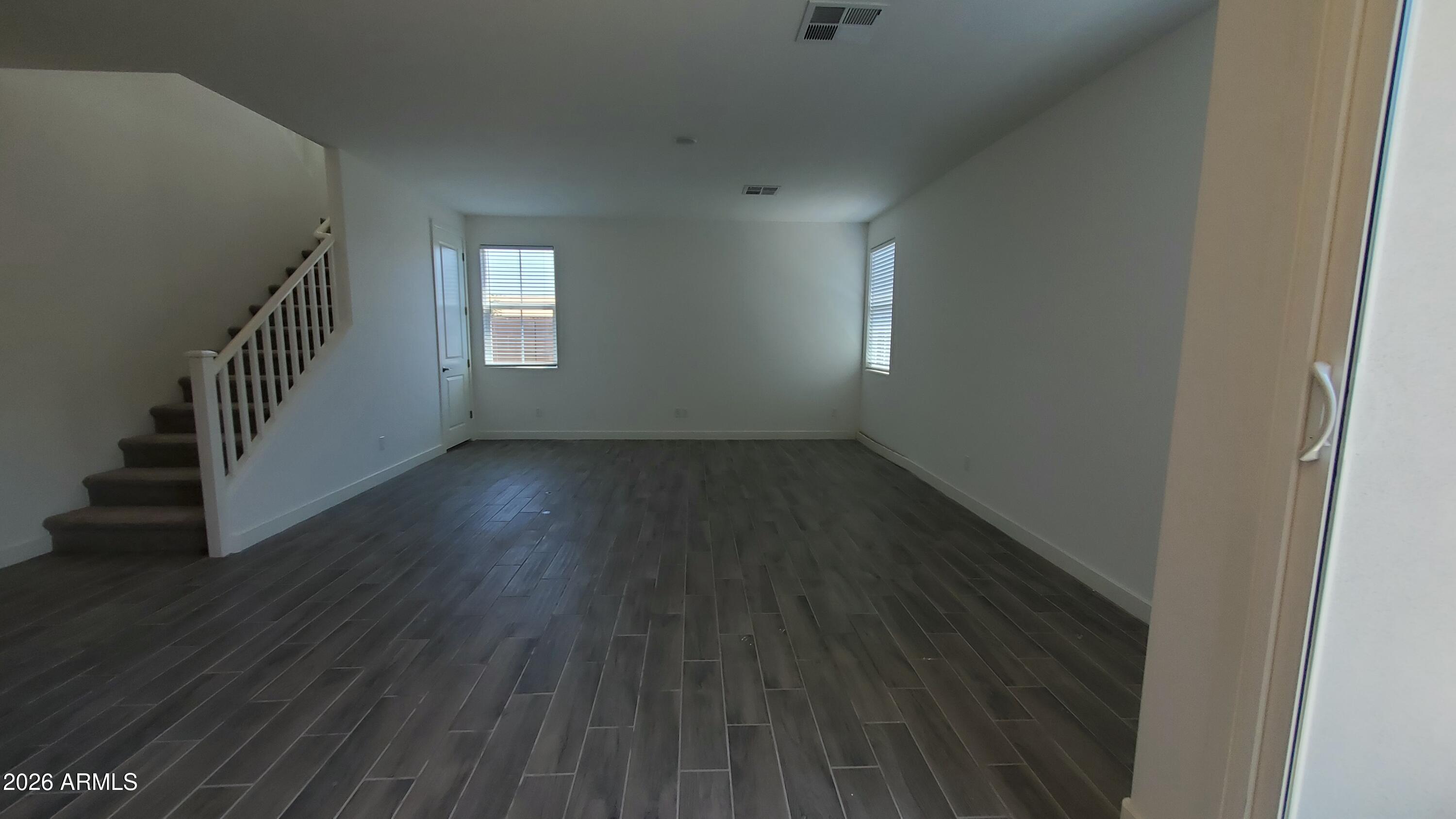 5463 S DILLON Circle