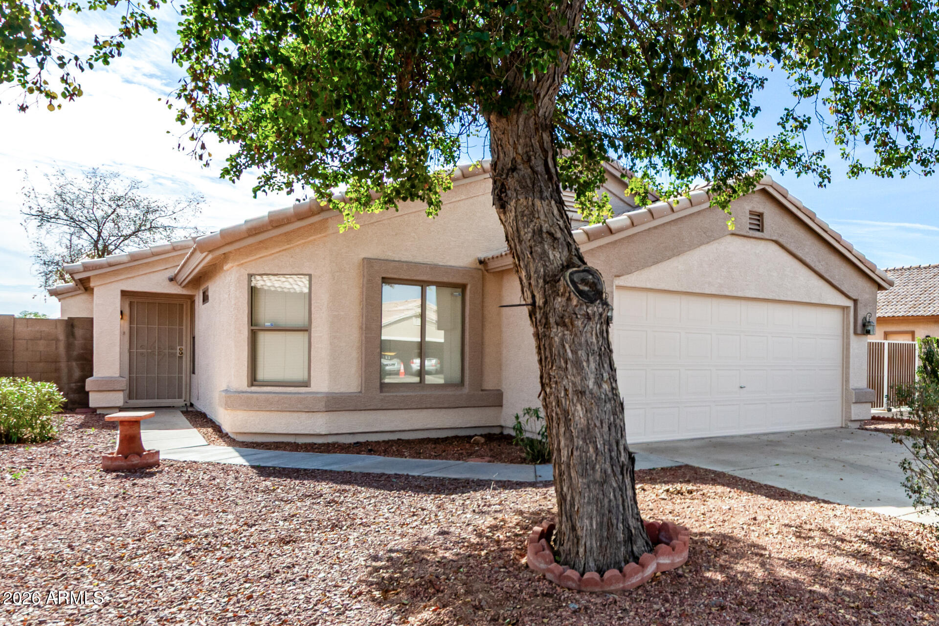 9251 W CINNABAR Avenue