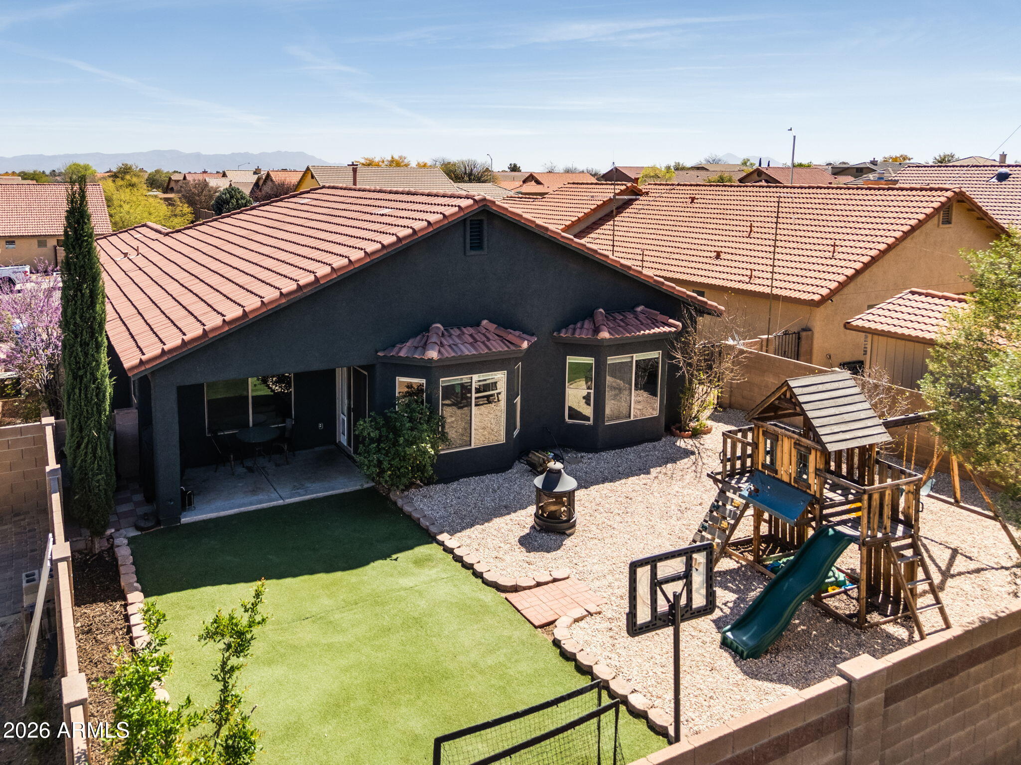 2444 DESERT LILY Lane