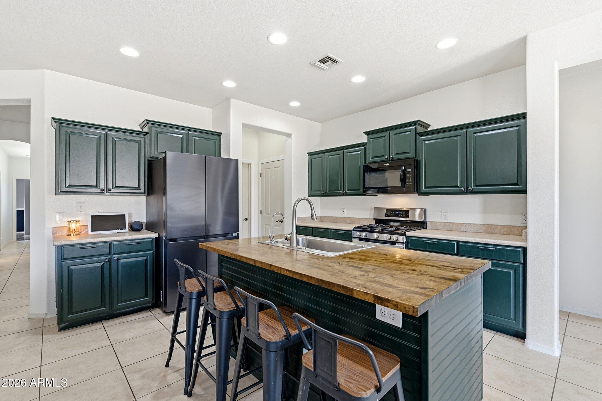 2444 DESERT LILY Lane