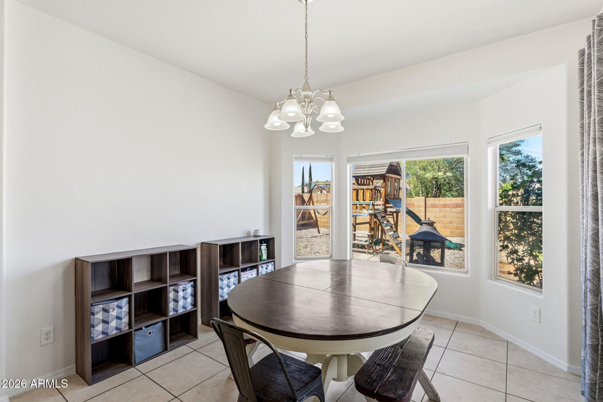 2444 DESERT LILY Lane