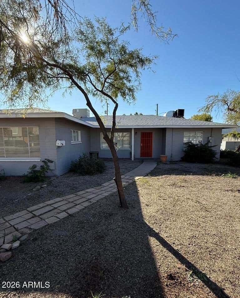 Photo of 425427 W 5th Street W, Tempe, AZ 85281 (MLS # 7035959)