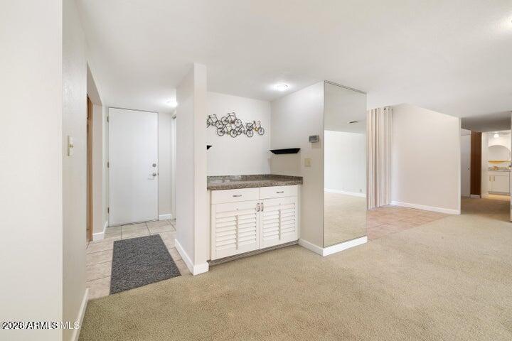 3 WALKING DIAMOND Drive