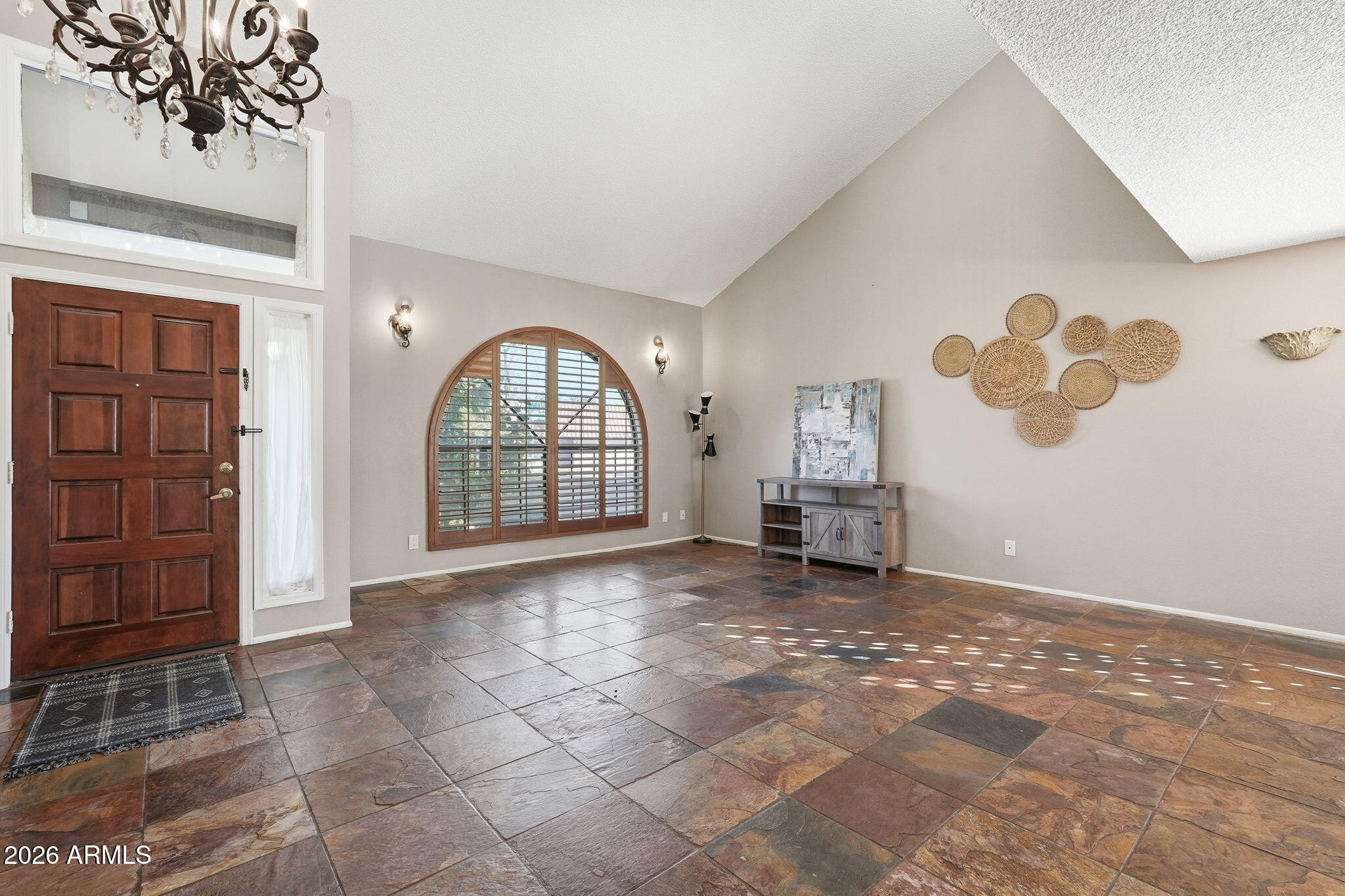 457 E BLUEBELL Lane