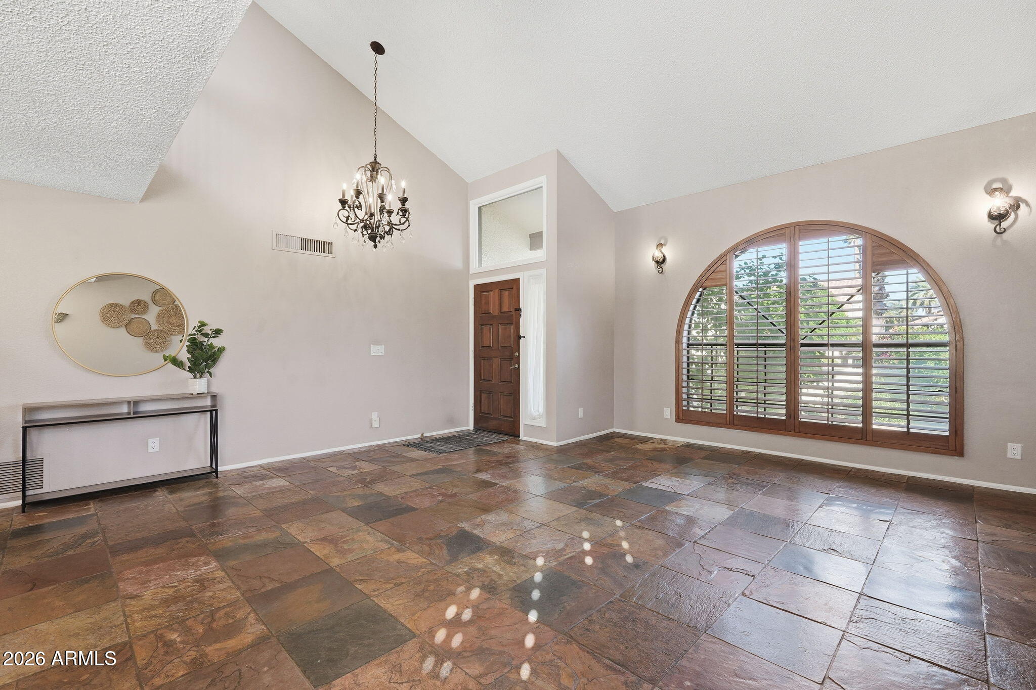 457 E BLUEBELL Lane