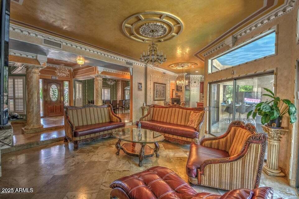 1502 W PORT AU PRINCE Lane