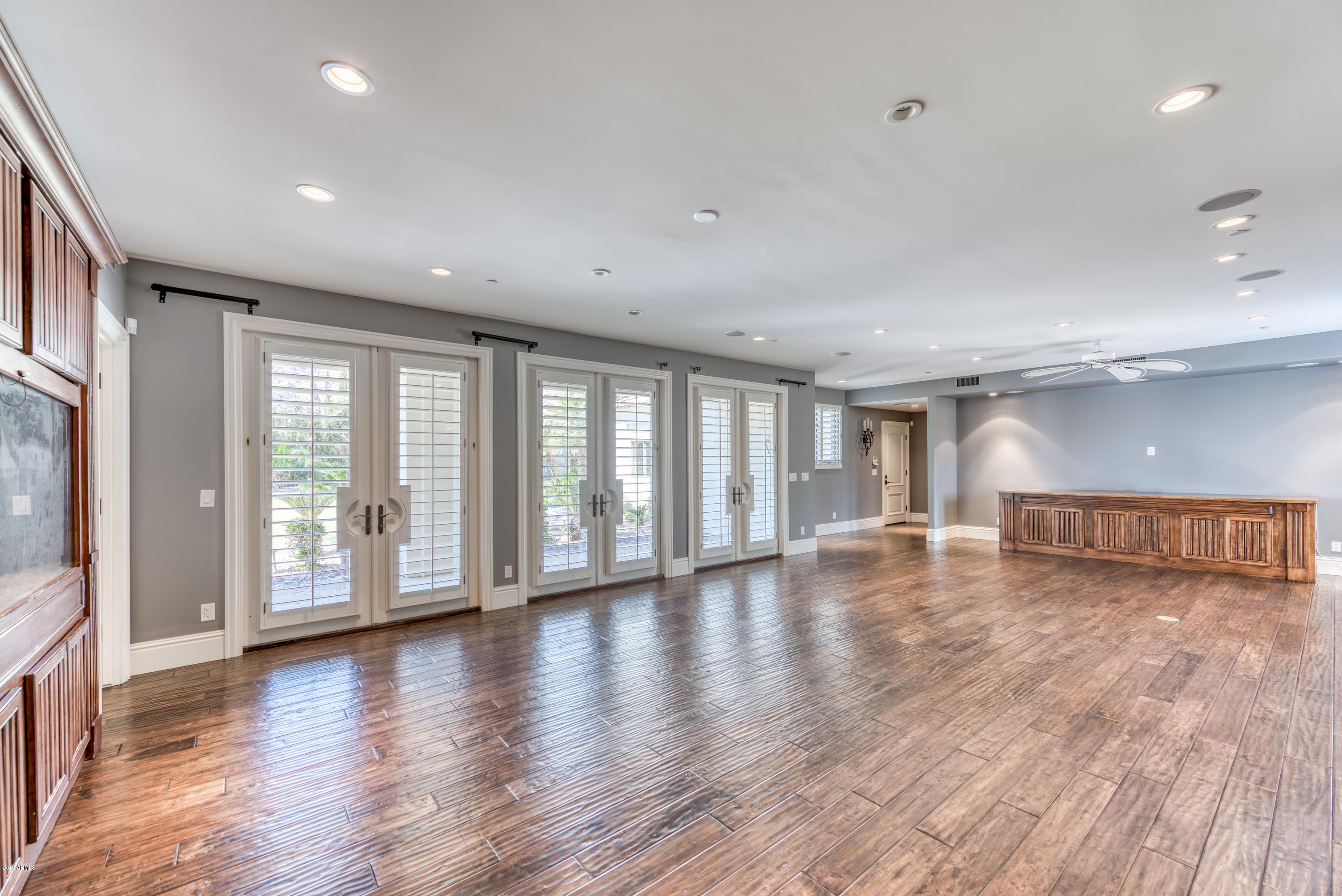 Sectional - Residential