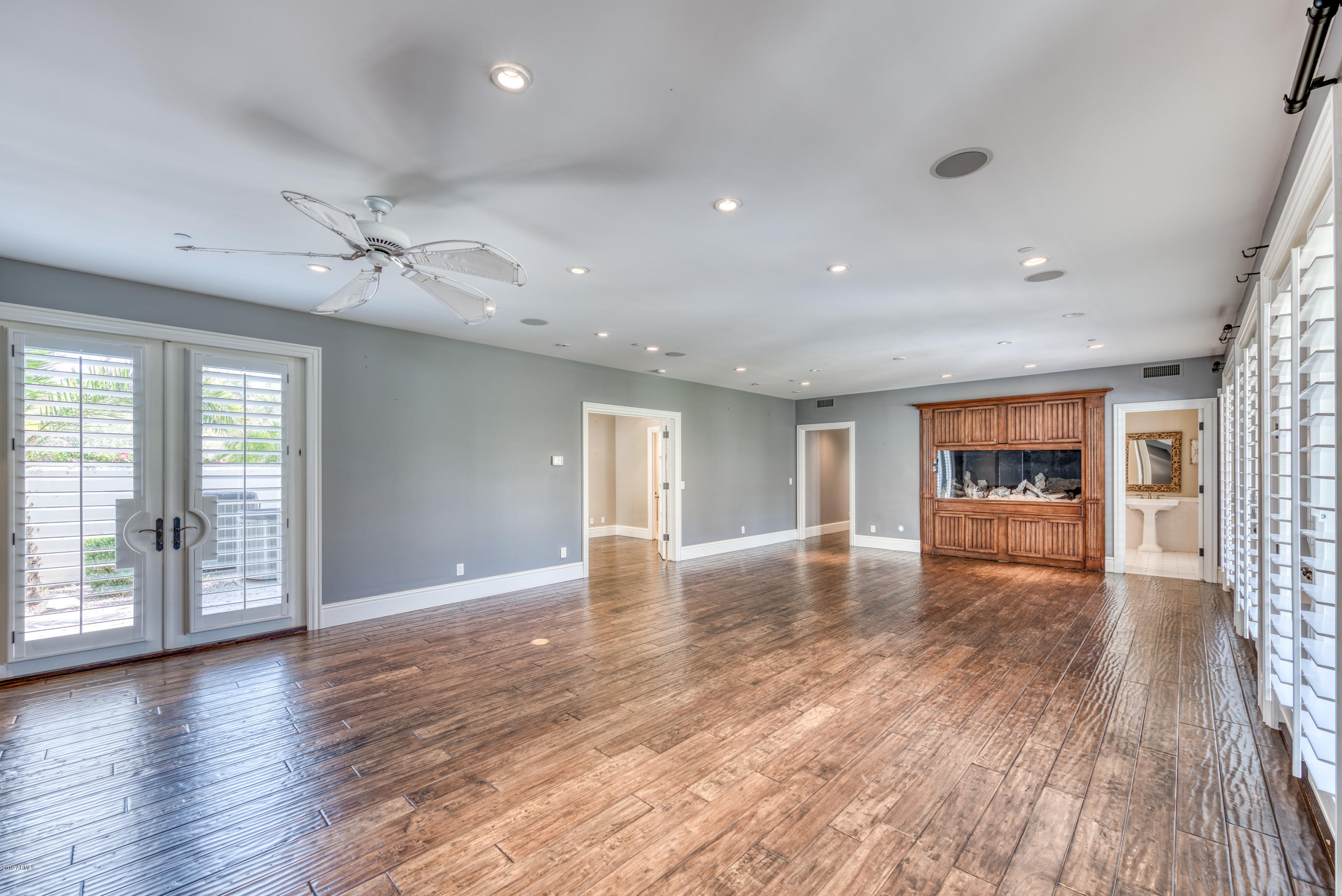 Sectional - Residential