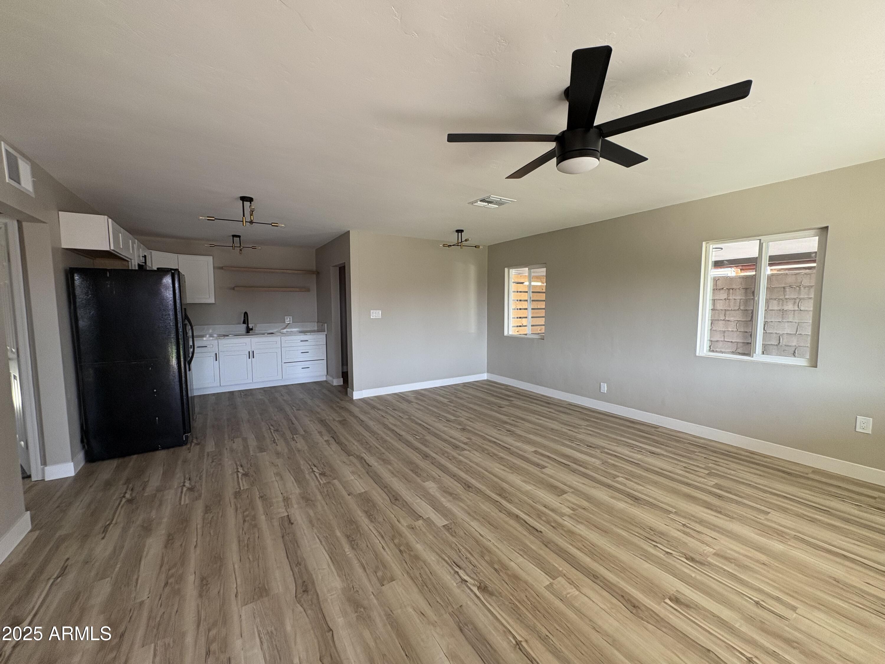 2624 W SAN MIGUEL Avenue A