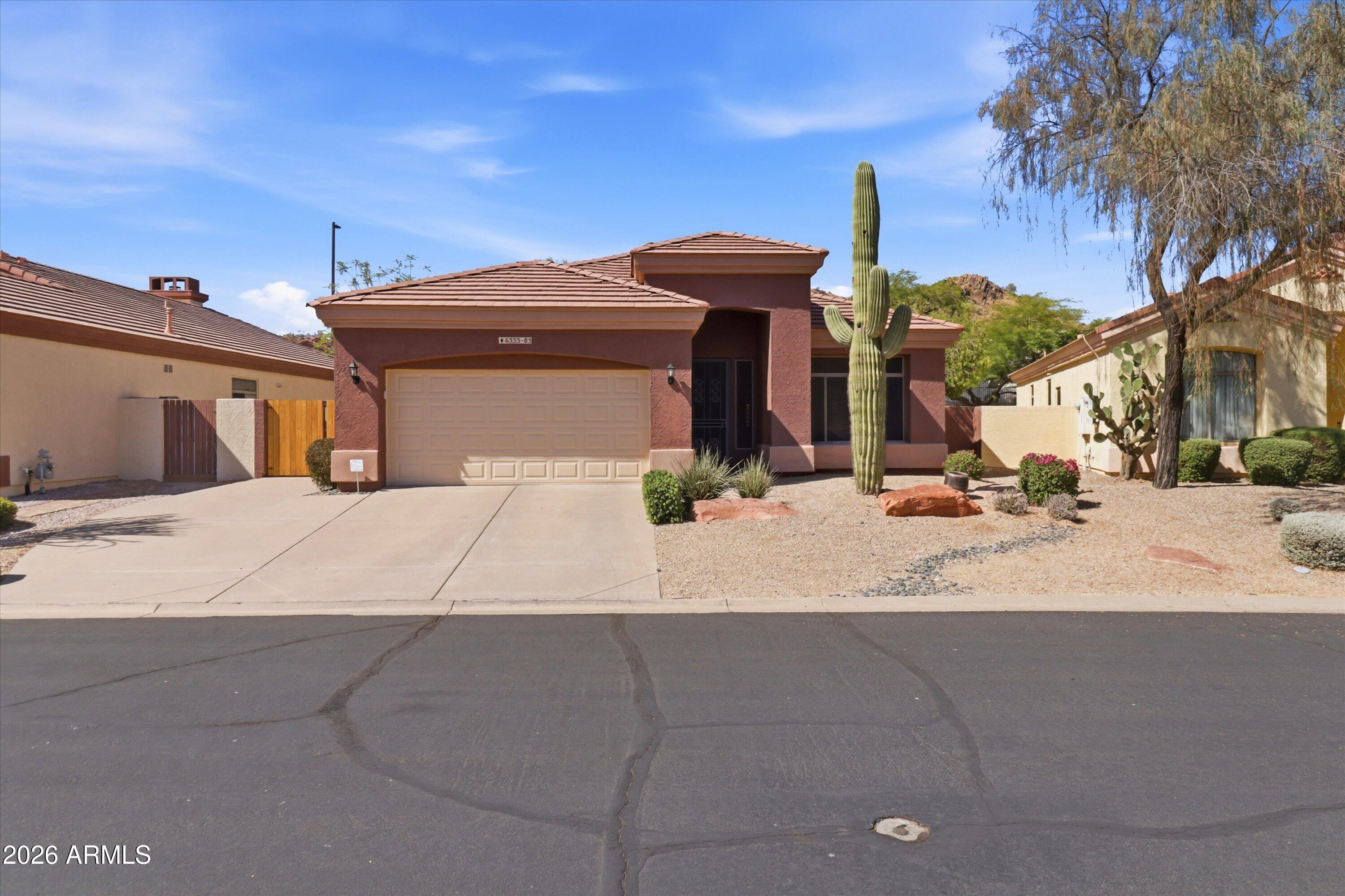 6333 E VIEWMONT Drive 85