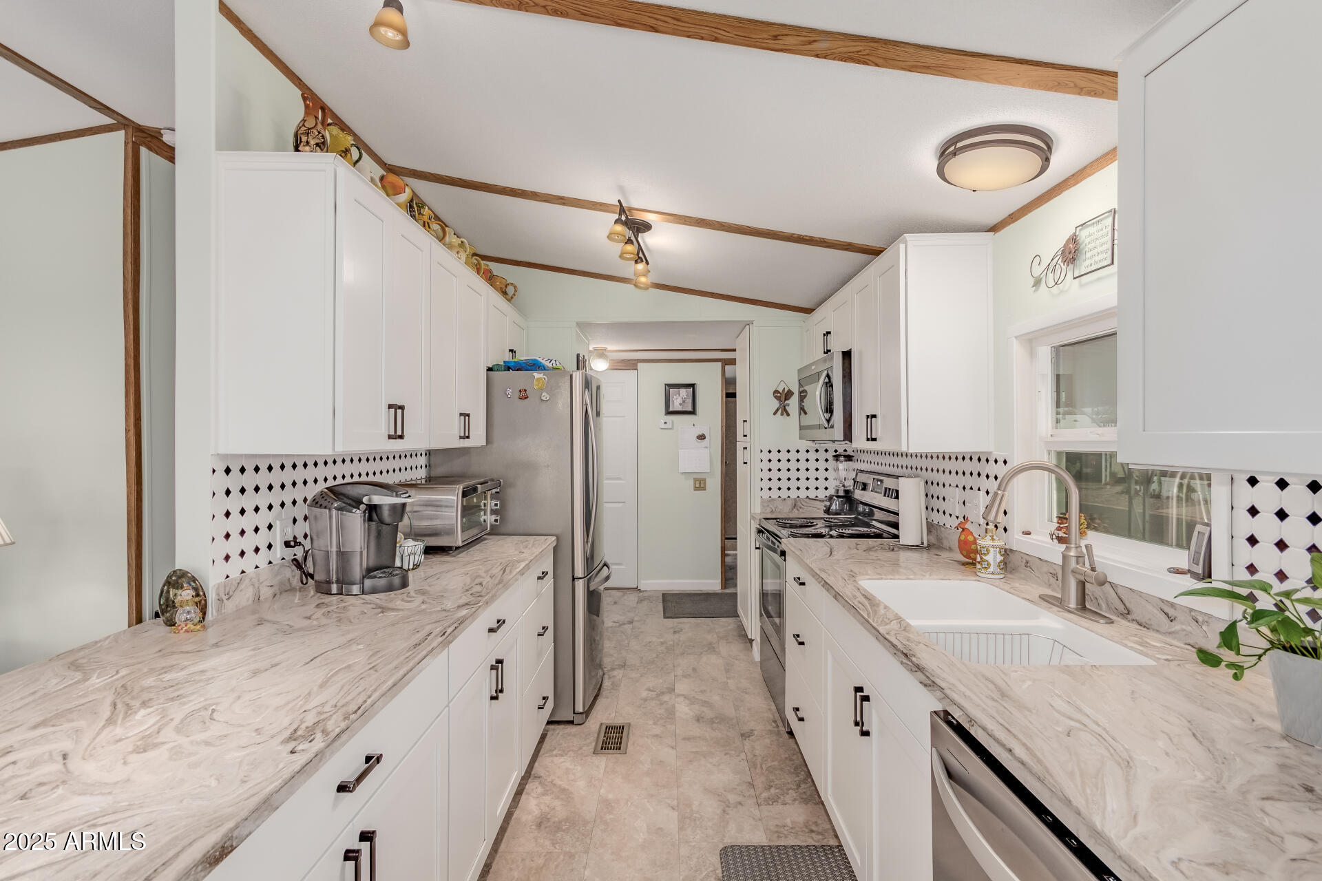 9828 E PUEBLO Avenue 74