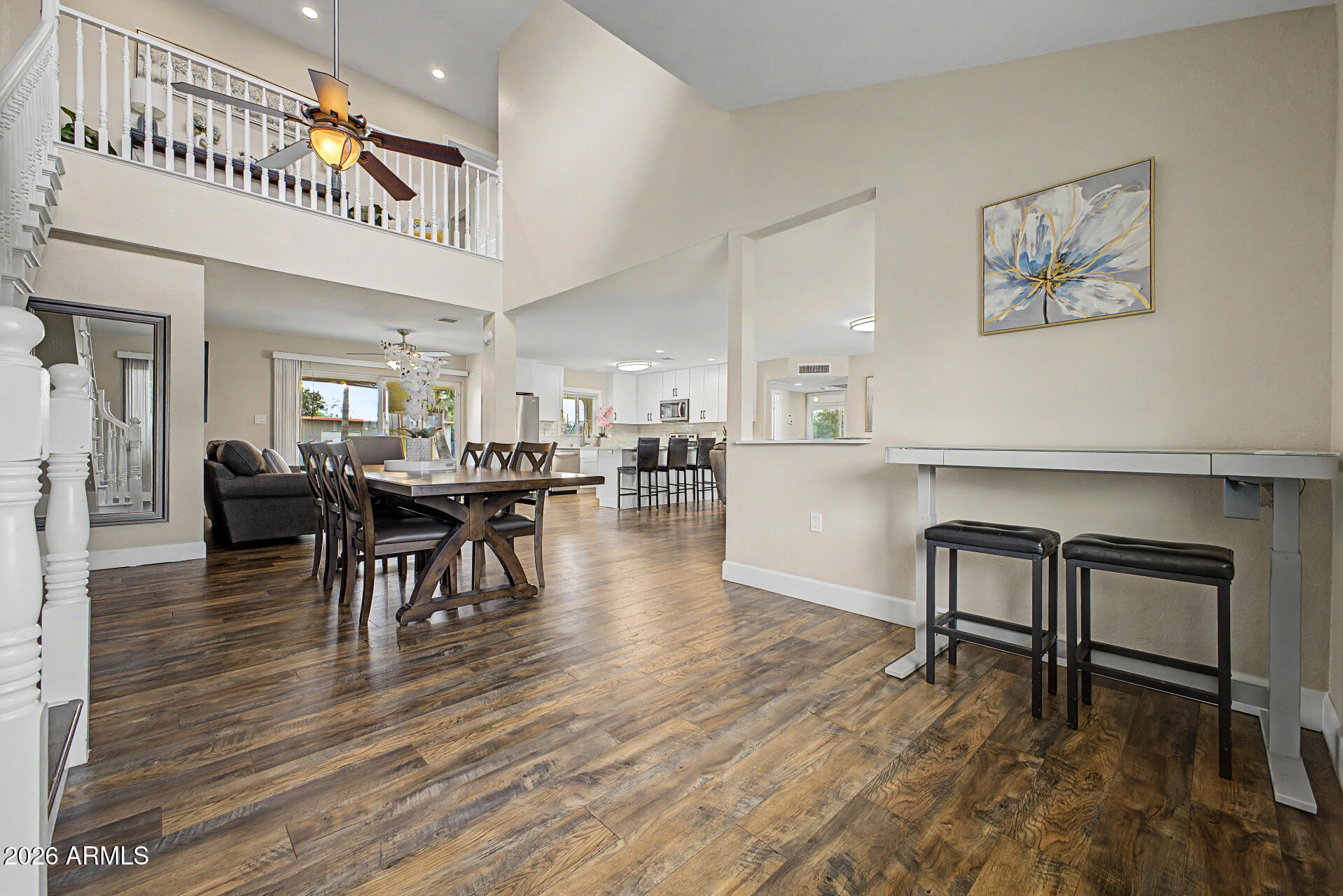 2837 W UNION HILLS Drive