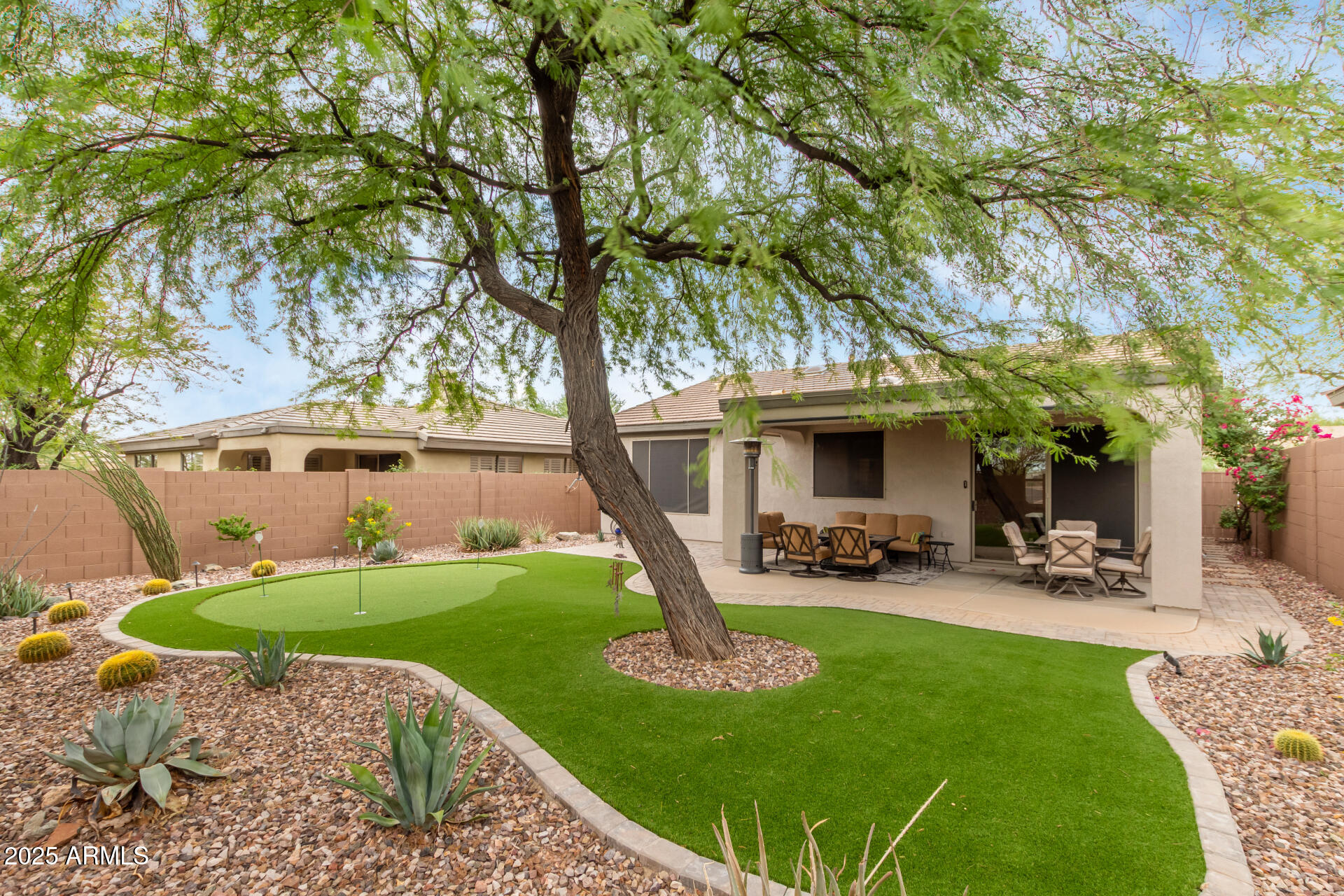 2951 W PLUM HOLLOW Drive