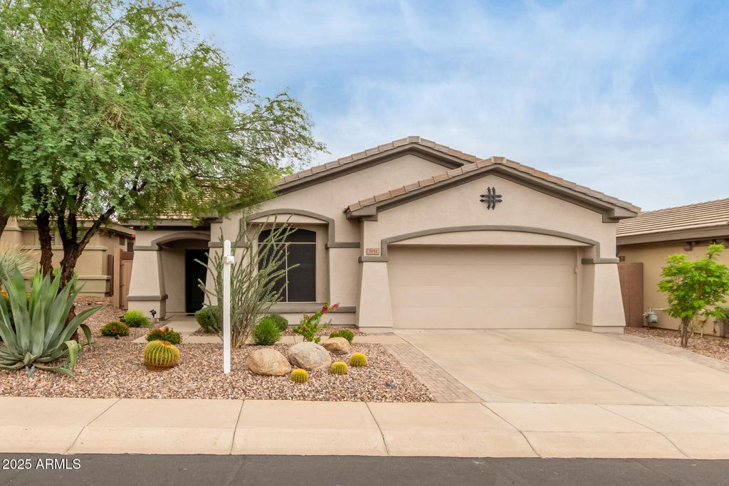 Photo of 2951 W Plum Hollow Drive, Anthem, AZ 85086 (MLS # 6932287)