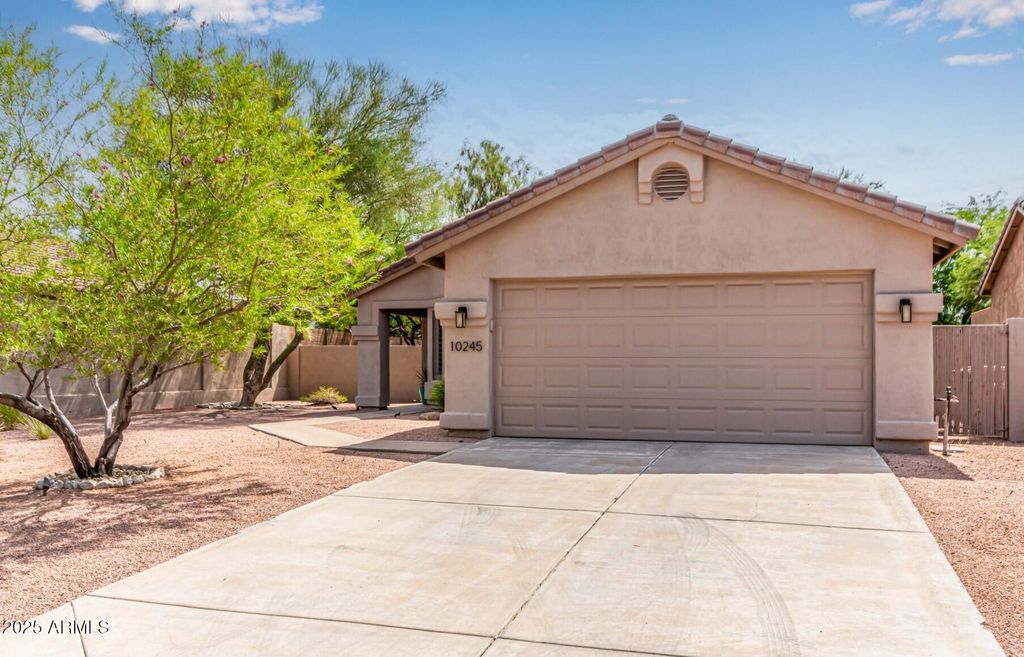 Photo of 10245 E Penstamin Drive, Scottsdale, AZ 85255 (MLS # 6921806)