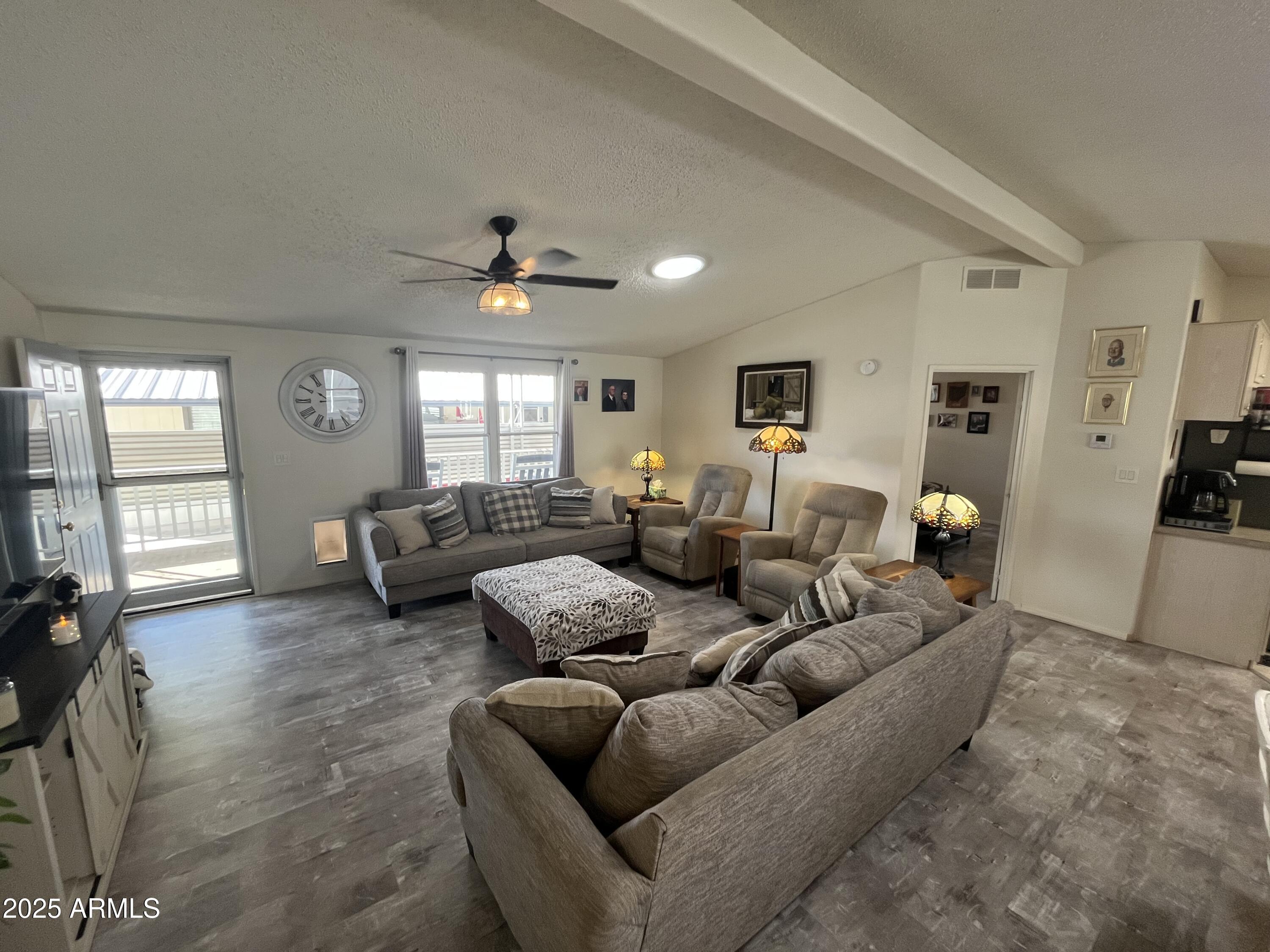 6960 W PEORIA Avenue 210