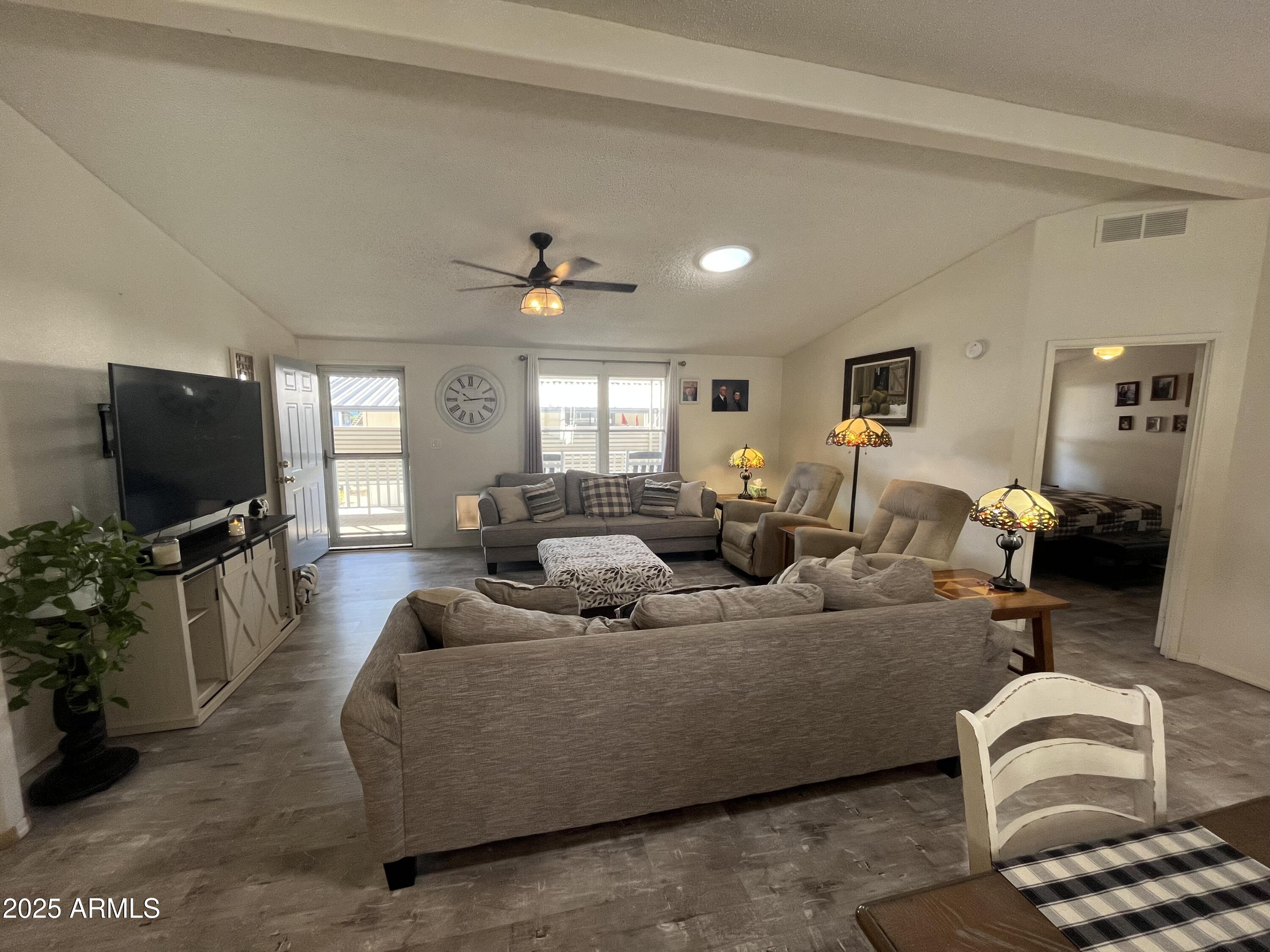 6960 W PEORIA Avenue 210