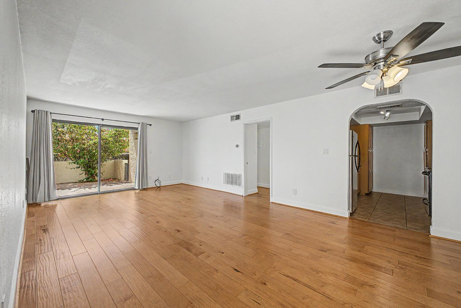 3825 E Camelback Road Unit 144