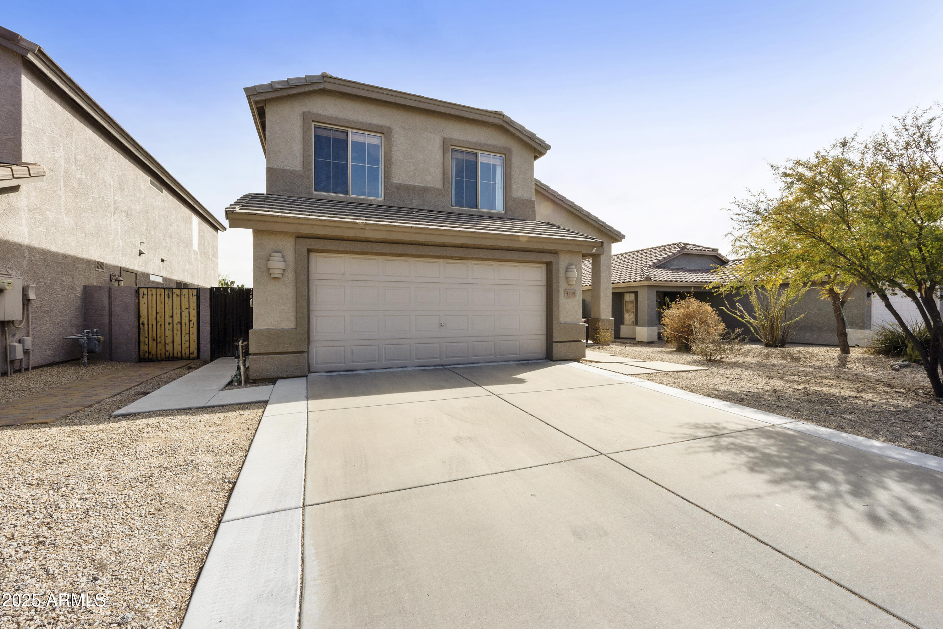 4439 E COYOTE WASH Drive