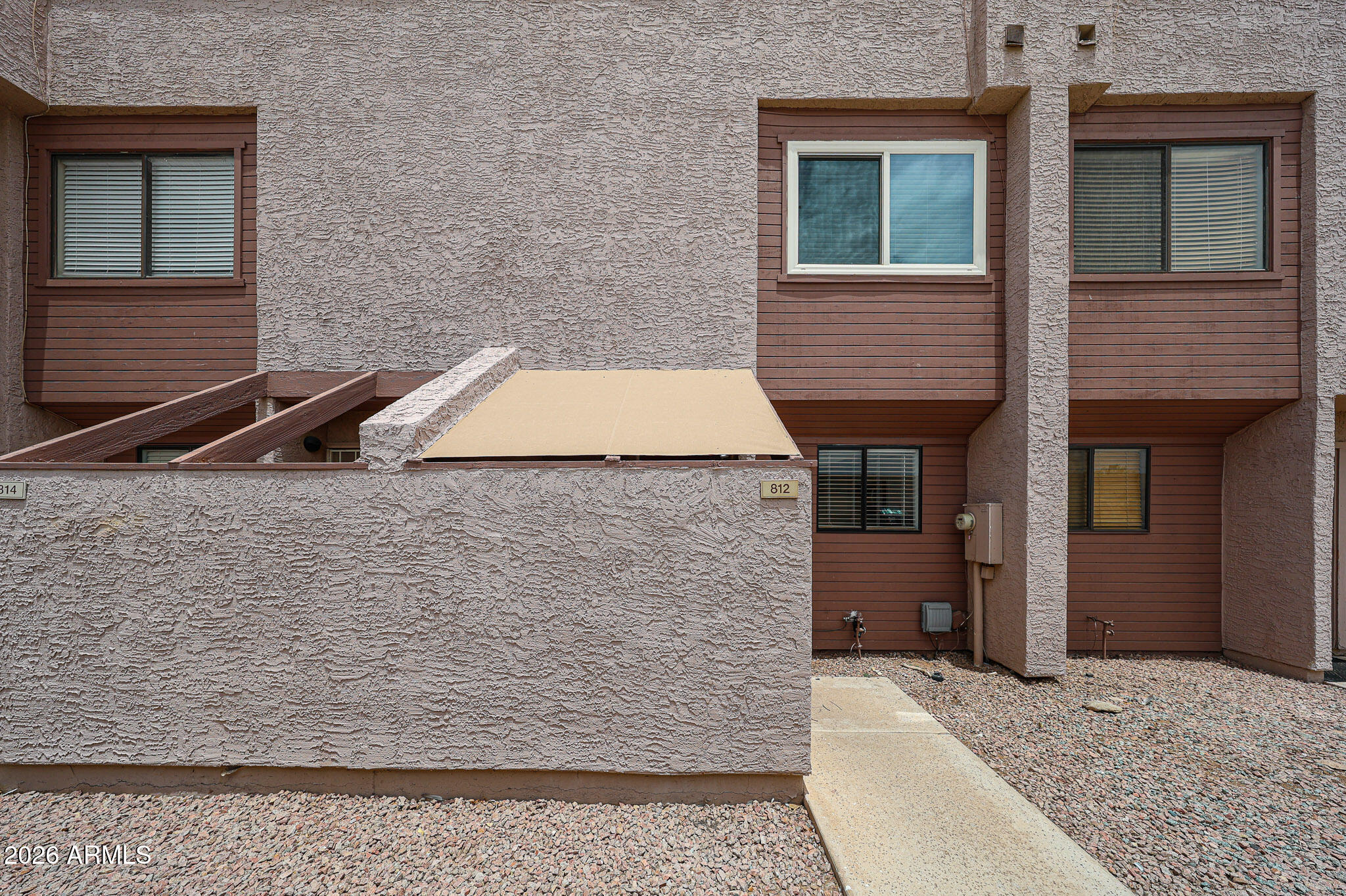 812 W 14TH Street