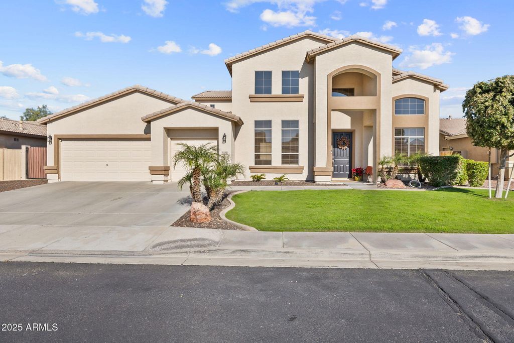 Photo of 8180 W Gelding Drive, Peoria, AZ 85381 (MLS # 6951133)