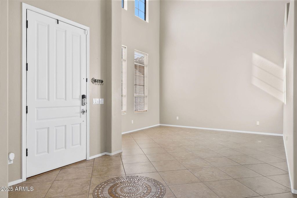 Photo of 8180 W Gelding Drive, Peoria, AZ 85381 (MLS # 6951133)