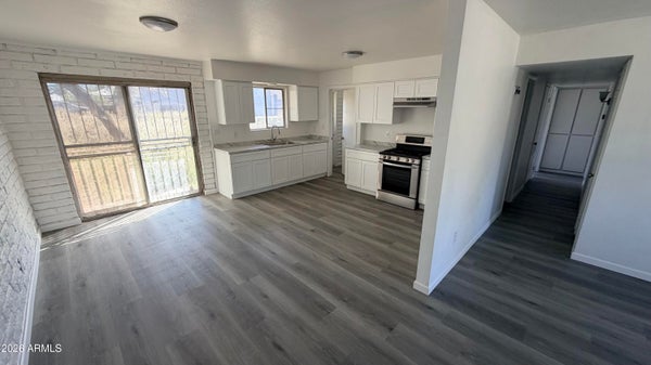 419 W FOURTH ST, WINKELMAN, AZ 85192 - Image a057fec0ed3b3554d4dfb232e01a272e/684079253