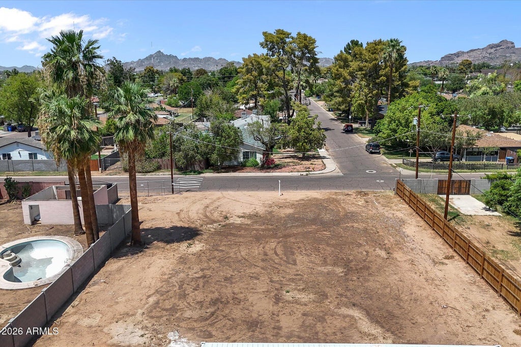 Photo of 3823 E Palm Lane #B, Phoenix, AZ 85008 (MLS # 7091620)