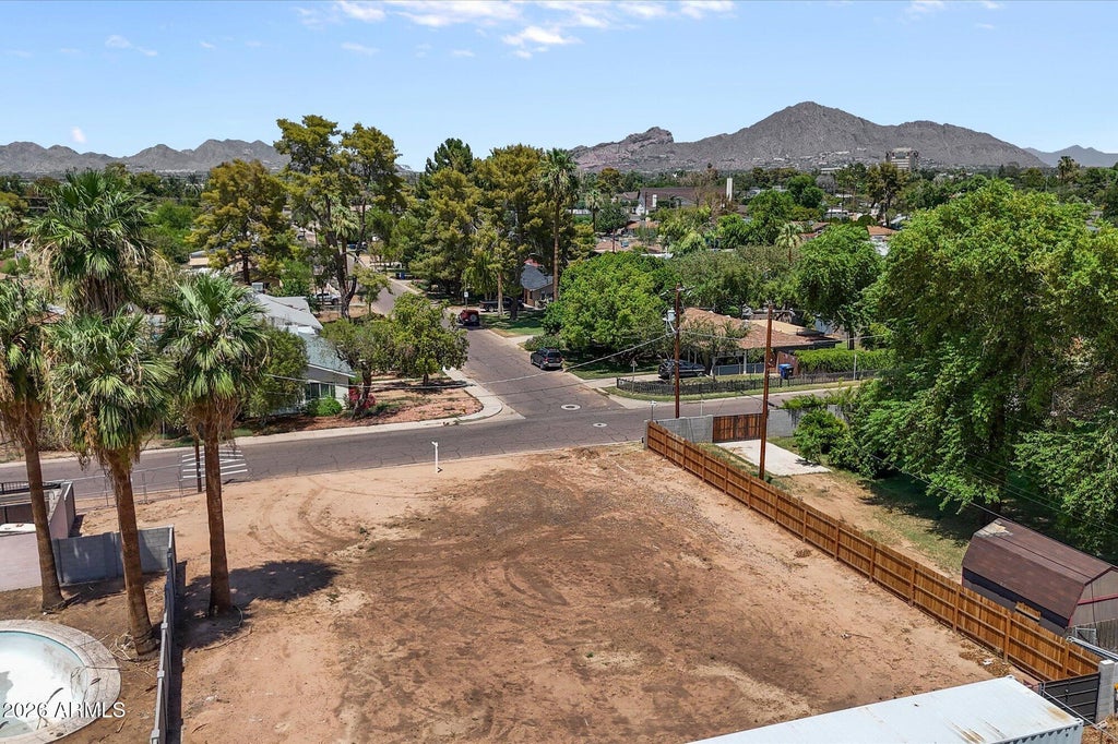Photo of 3823 E Palm Lane #B, Phoenix, AZ 85008 (MLS # 7091620)